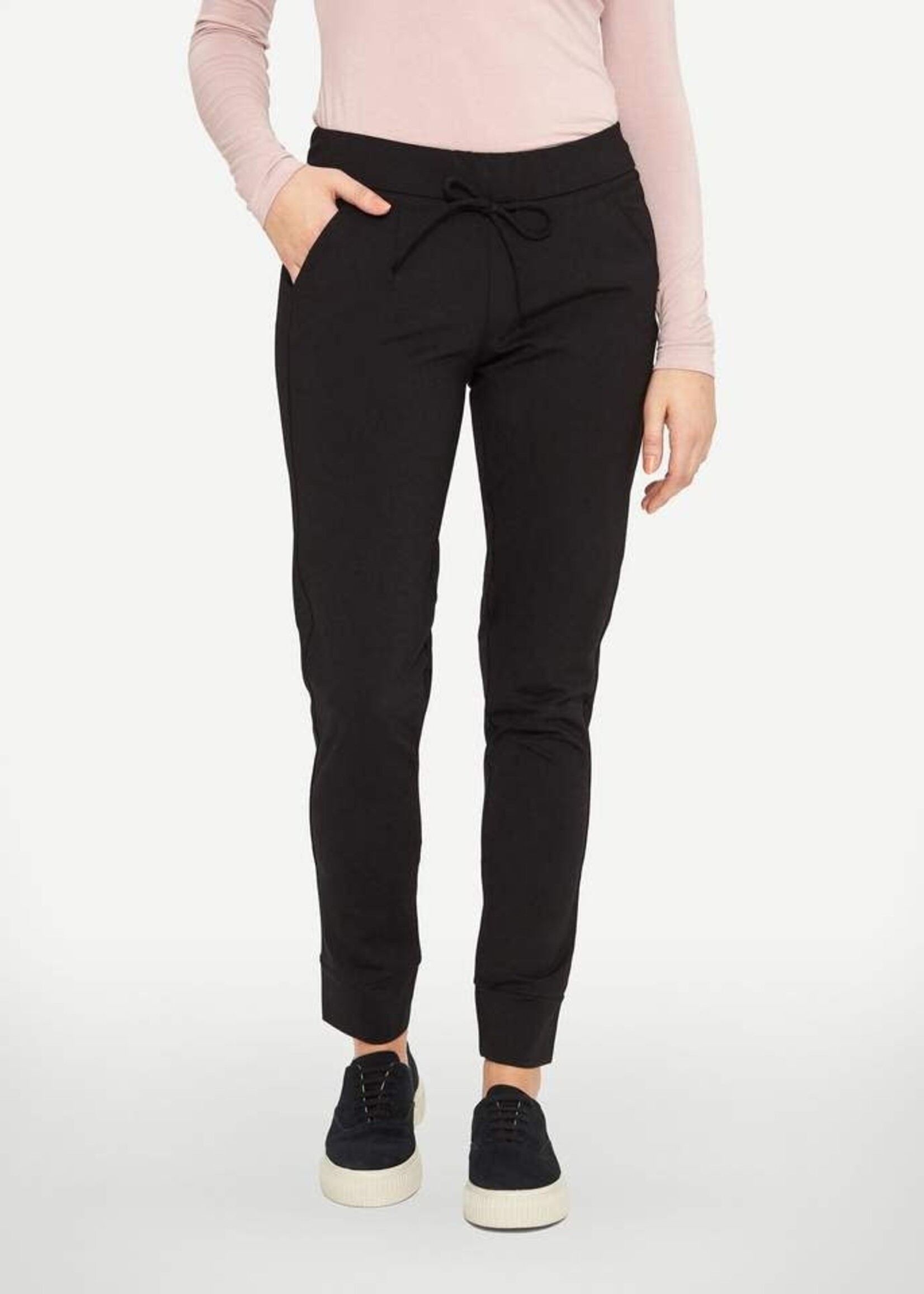 BLACKBULL-JOGGER-4000521900