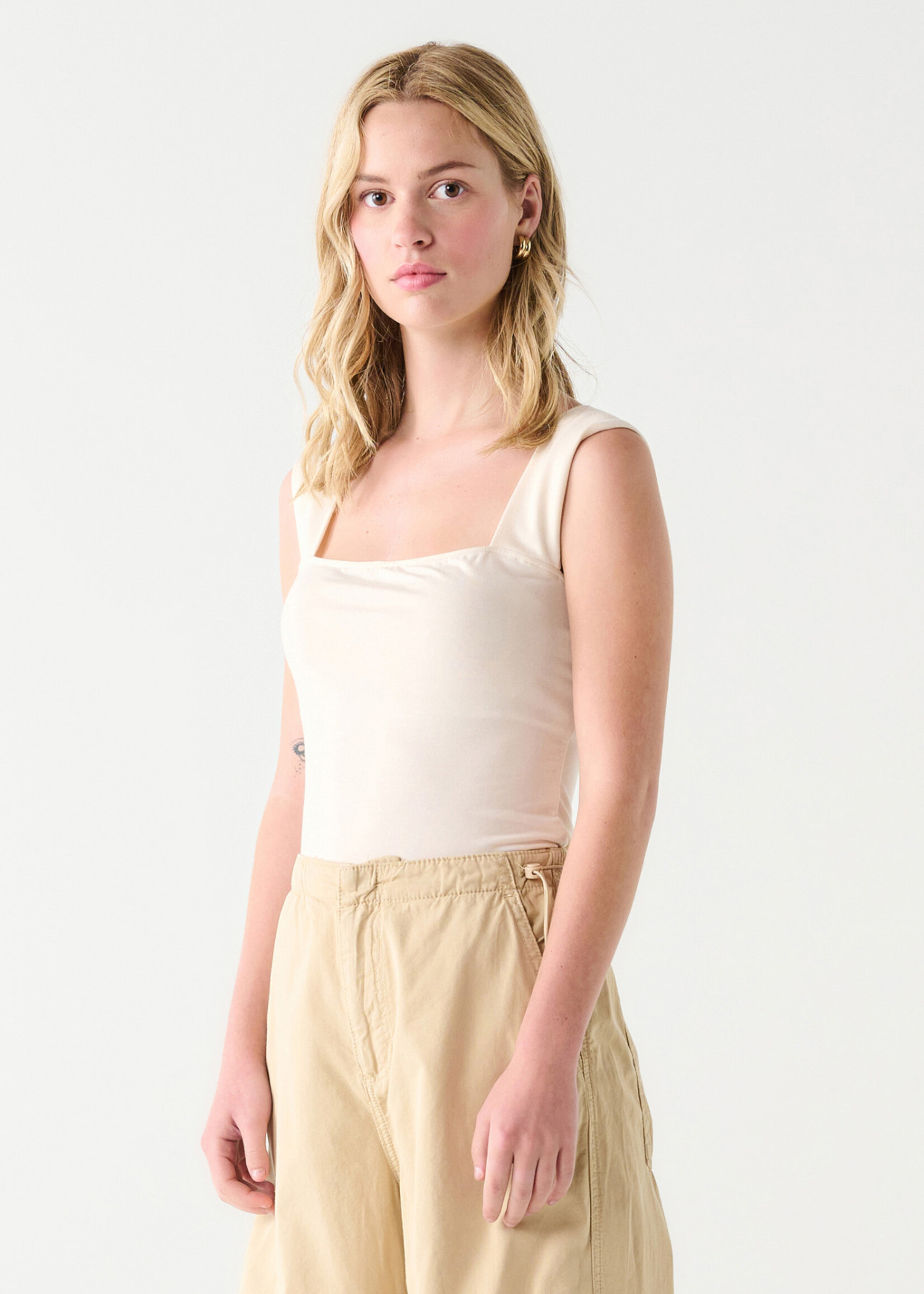 DEX DEX-CAMISOLE-2324309D-C