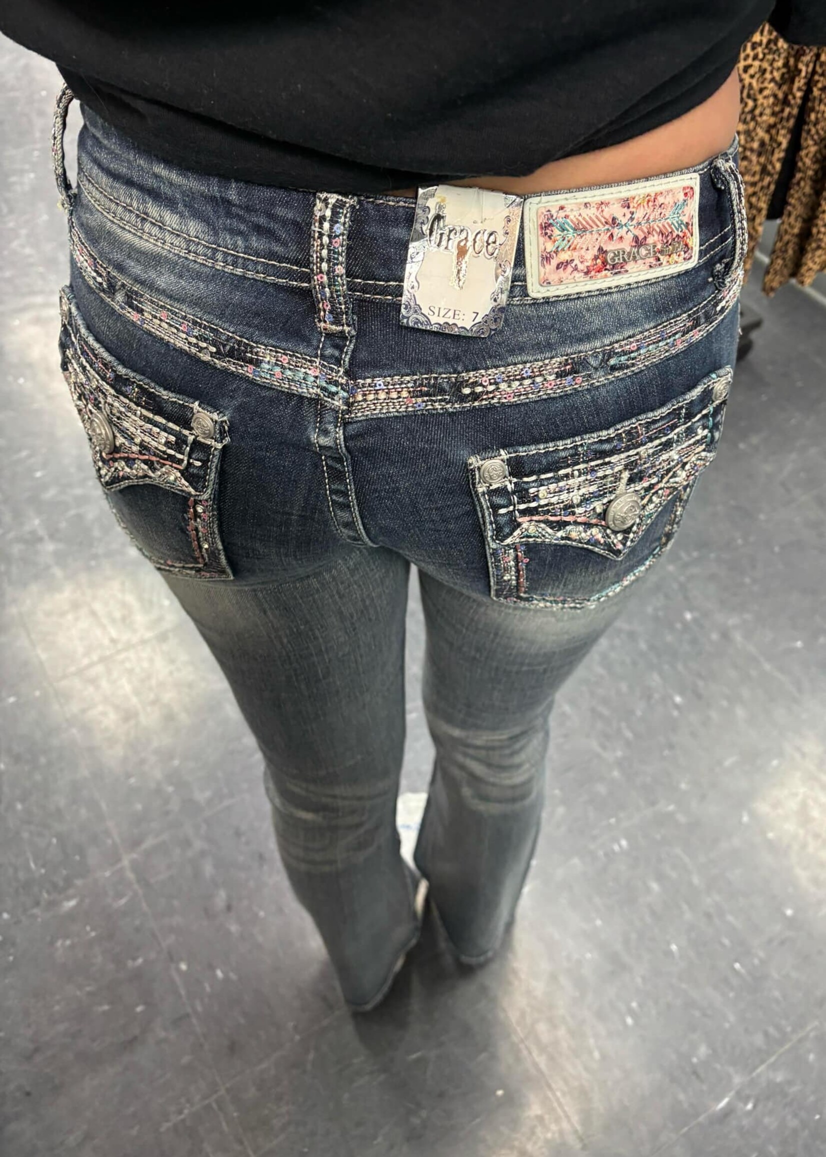 GRACE-BOOT JEANS-2025