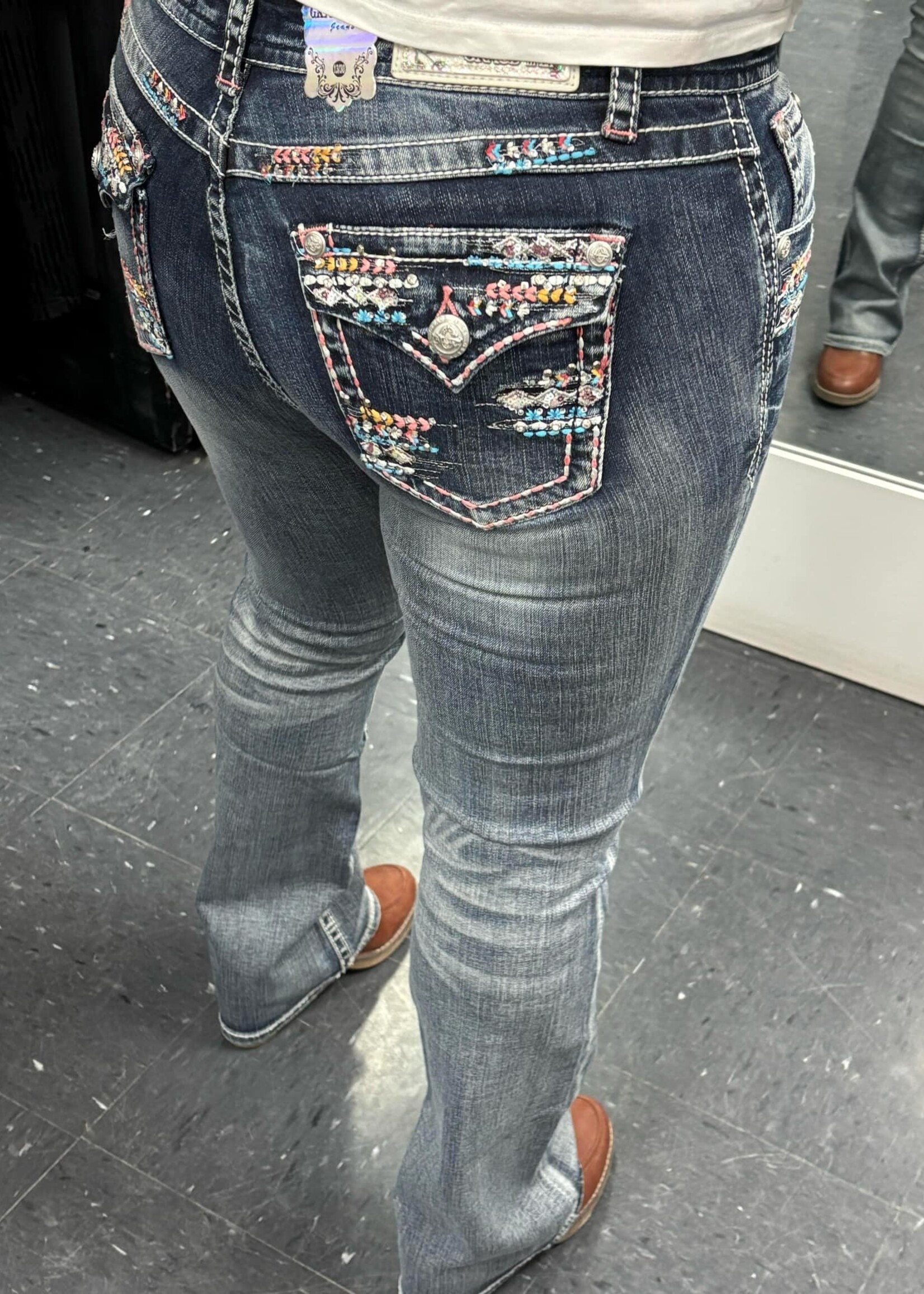 GRACE-BOOT JEANS-2025