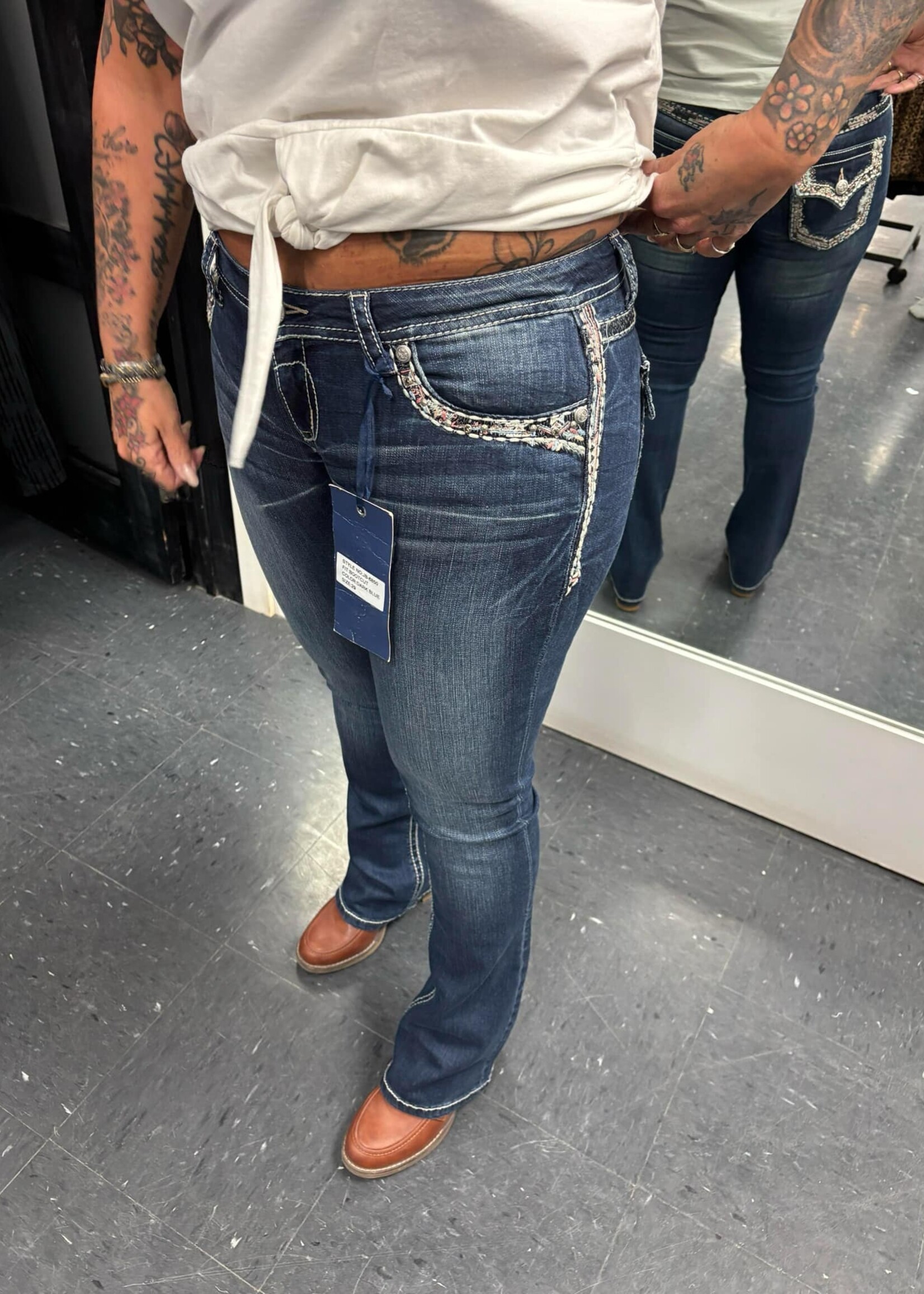 GRACE-BOOT JEANS-2025
