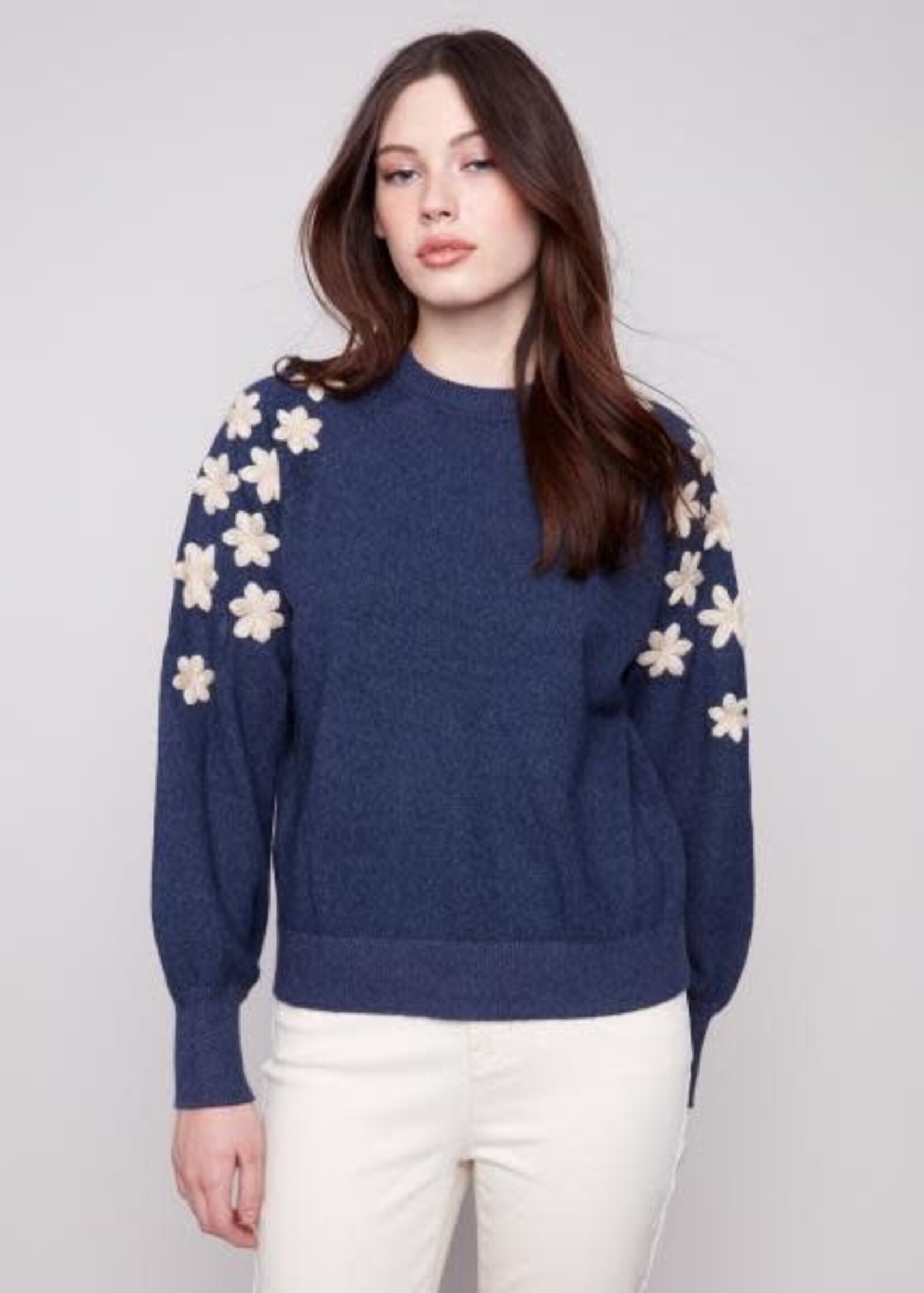 CHARLIE B CHARLIE-B CREW NECK SWEATER-BRODERIE FLEUR-C2850E