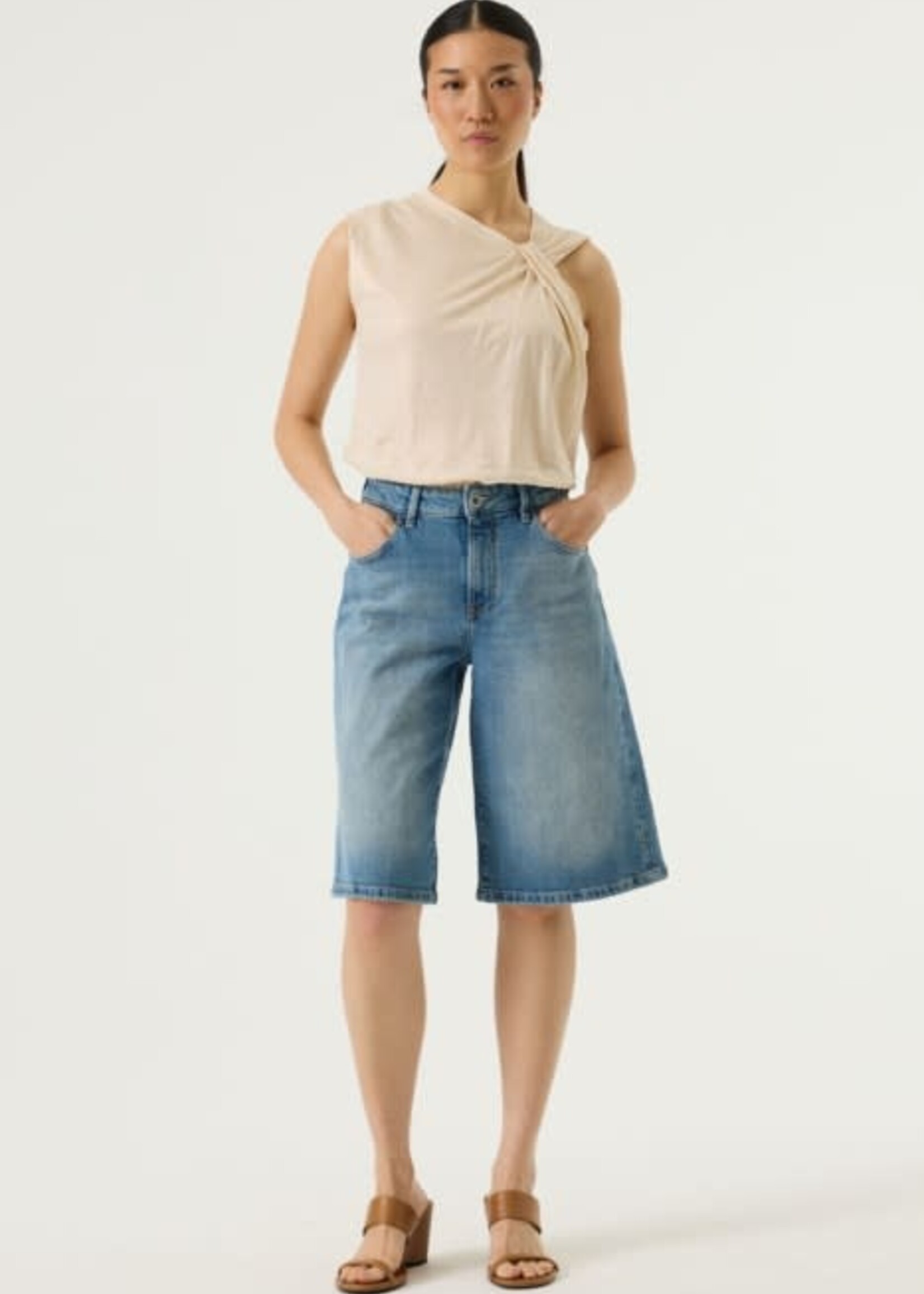 GARCIA GARCIA-CAMI-N260208