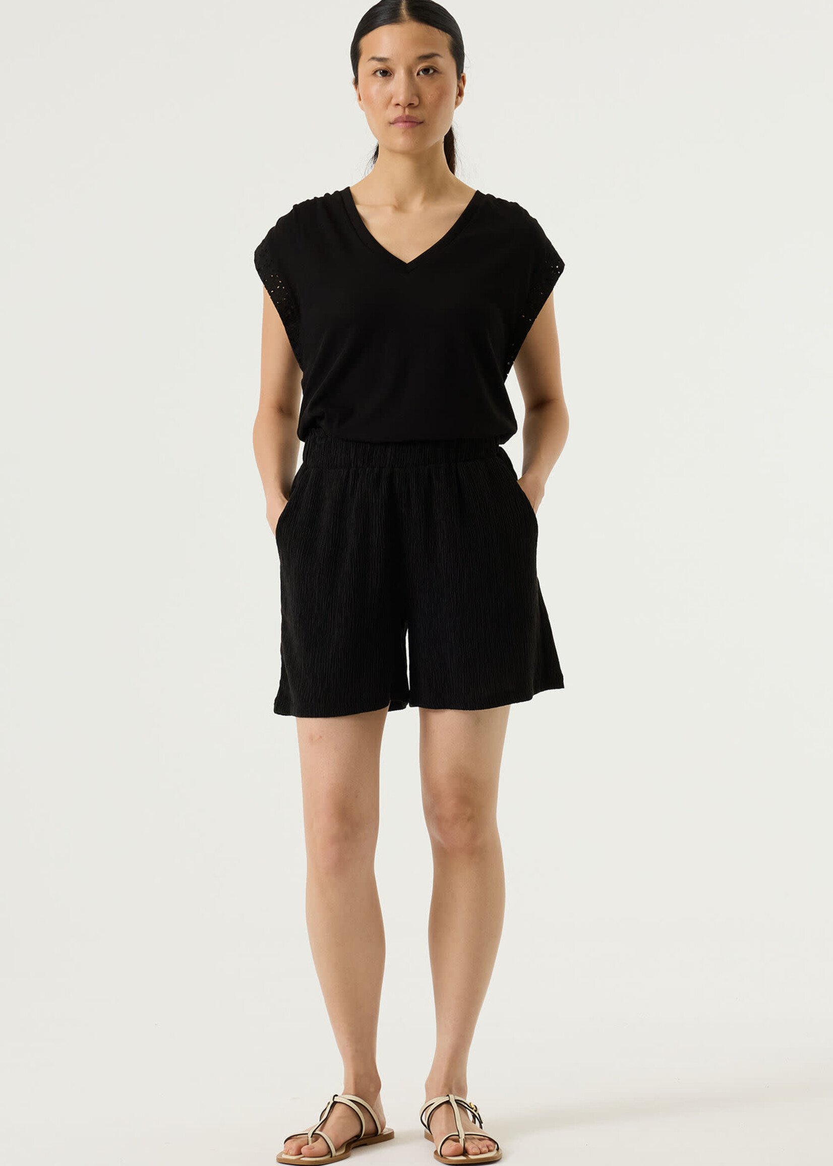 GARCIA GARCIA-SHORT-Q260140