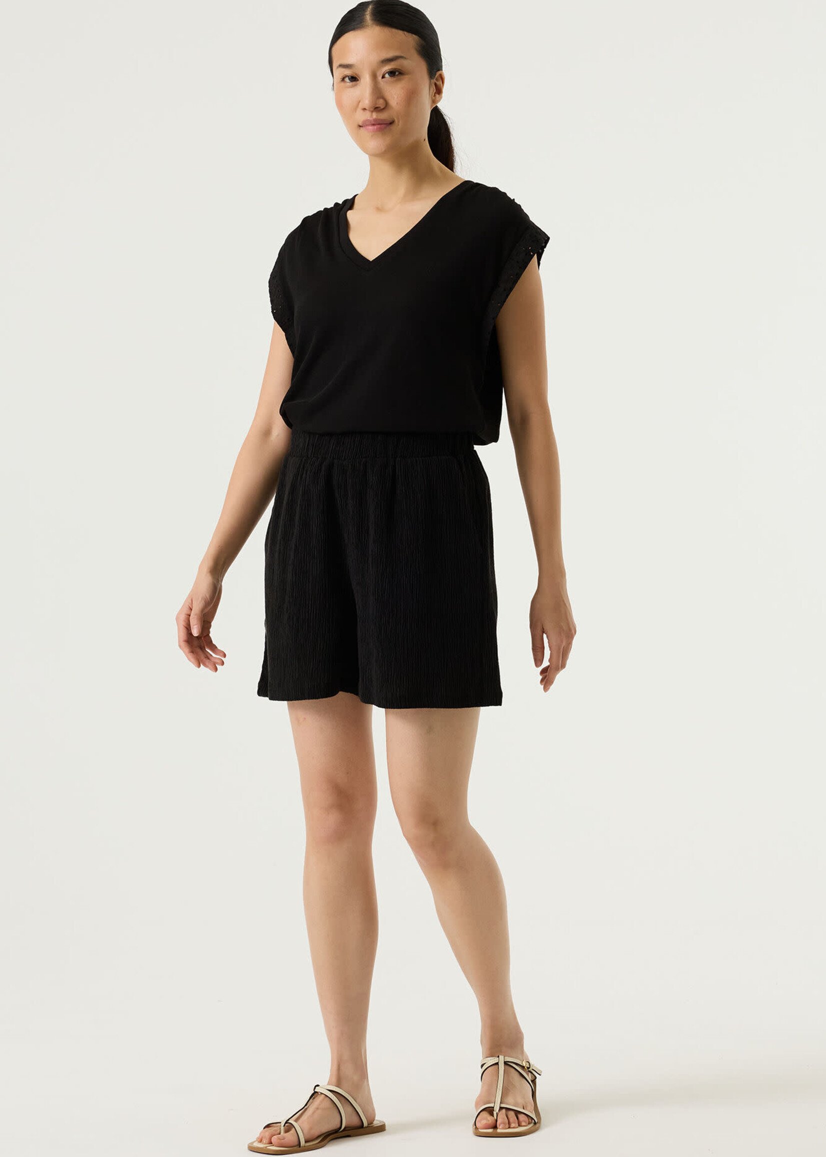 GARCIA GARCIA-SHORT-Q260140