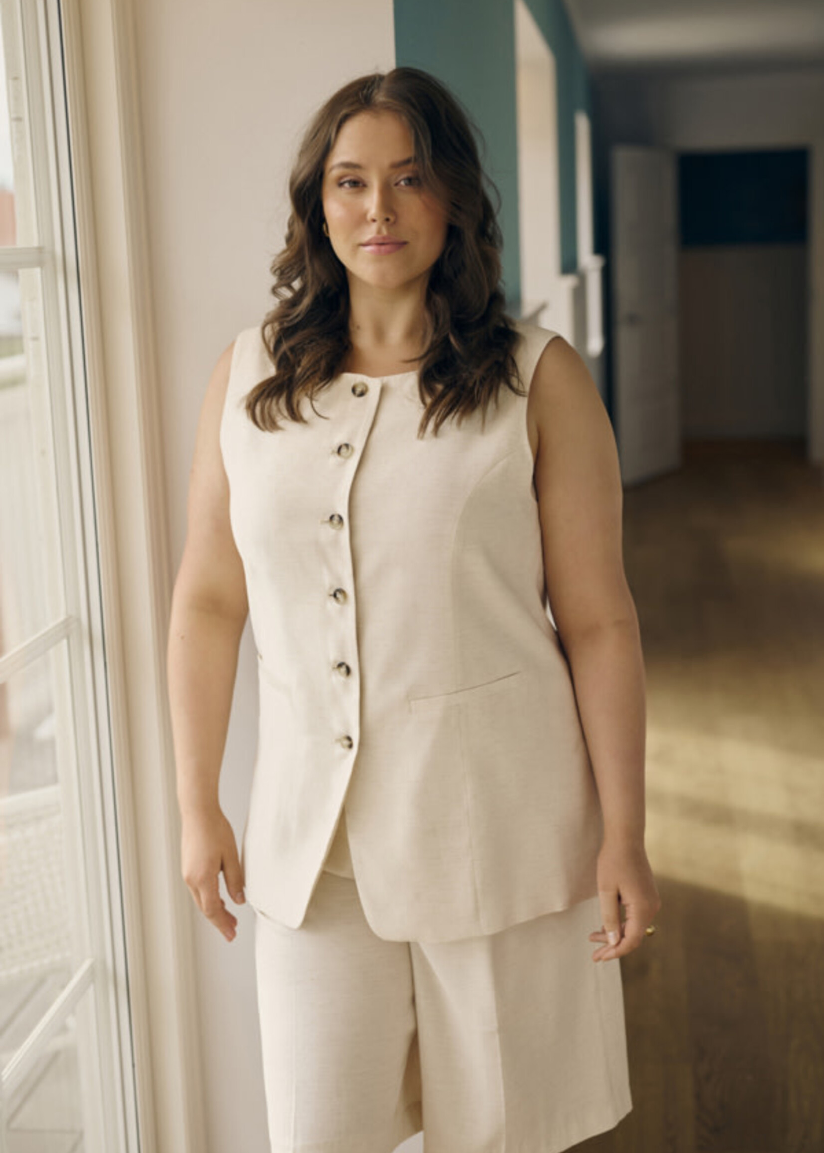 KAFFE CURVE KAFFE CURVE-VESTE SANS MANCHES-10584152