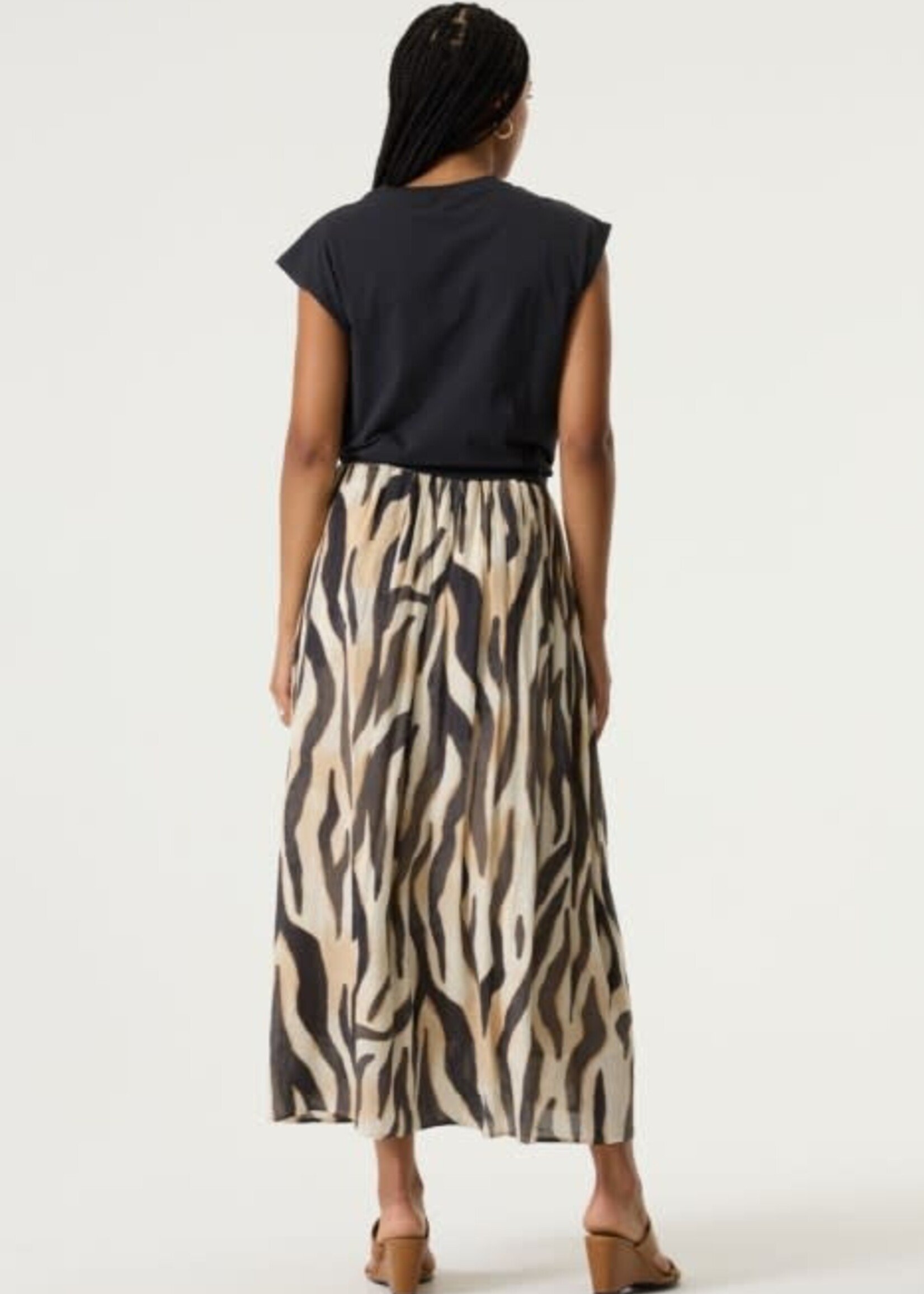 GARCIA GARCIA-T-SHIRT AVEC NOEUD-Q260003