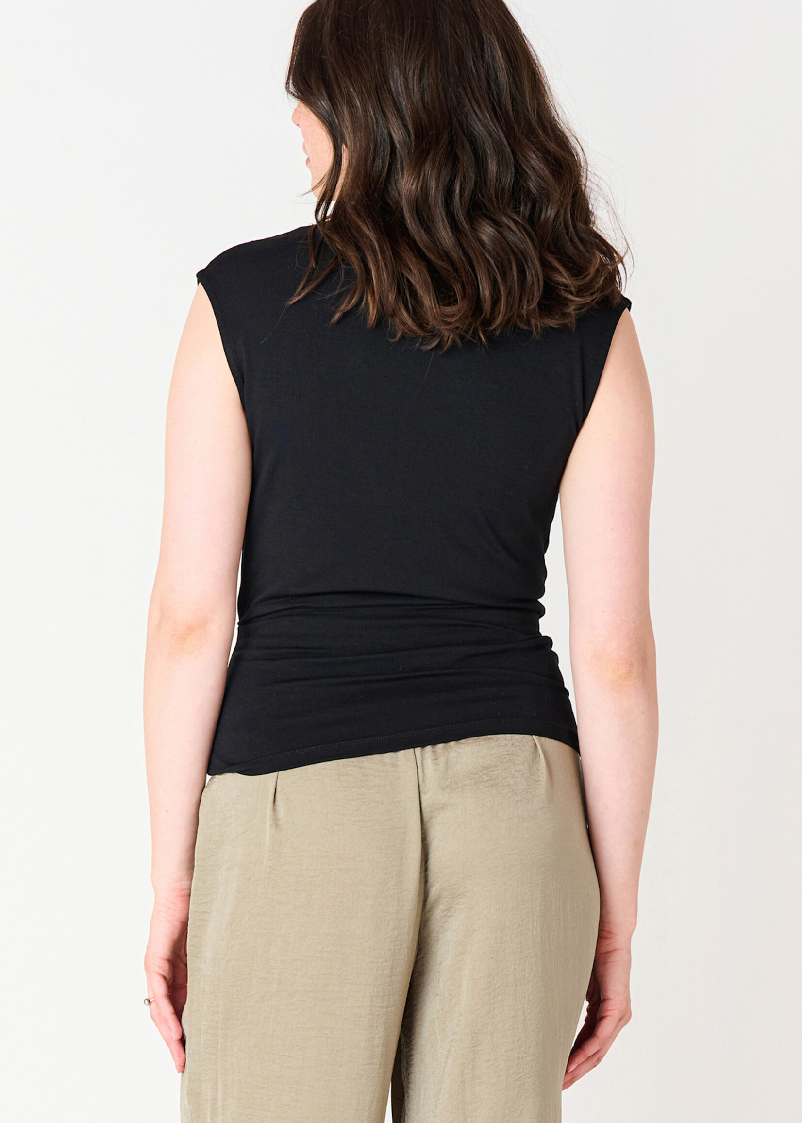 BLACK TAPE BLACK TAPE-CAMI-2524024T