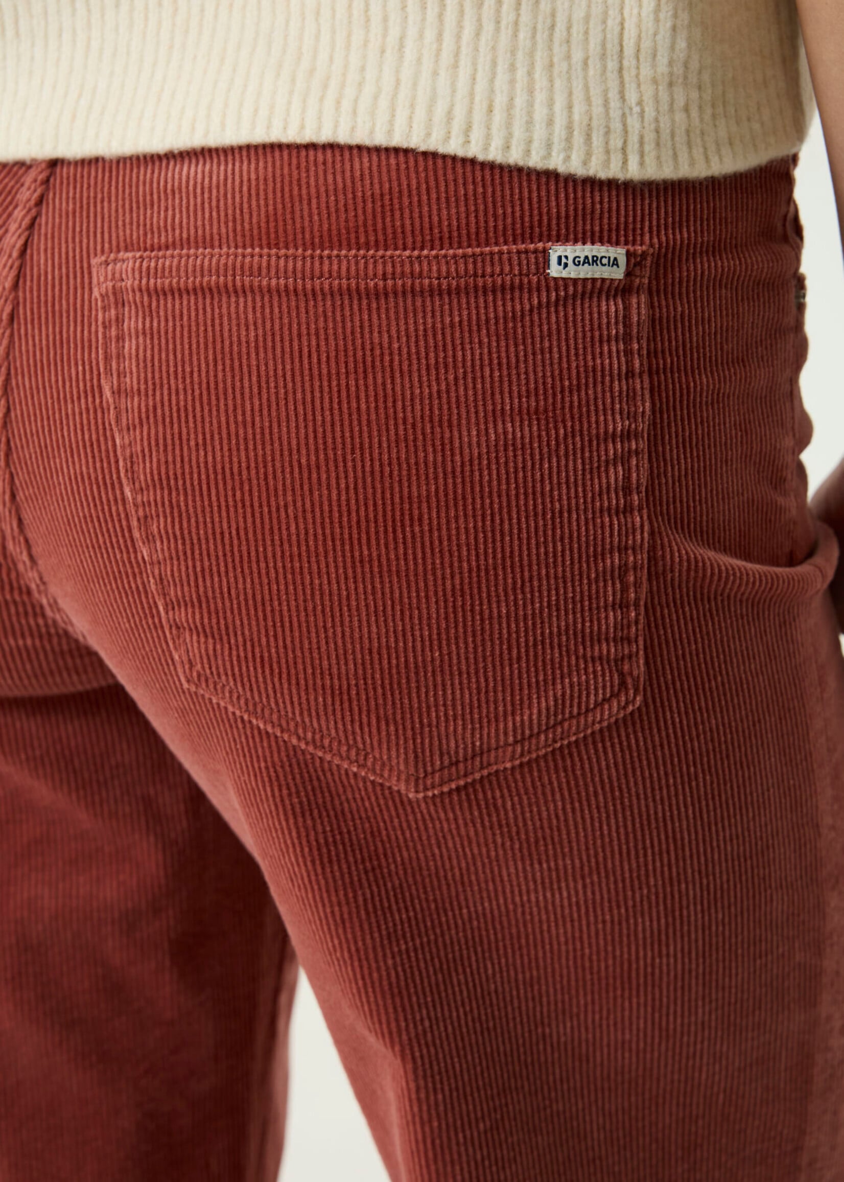 GARCIA GARCIA-PANTALON EN VELOURS CÔTELÉ-CELIA 249