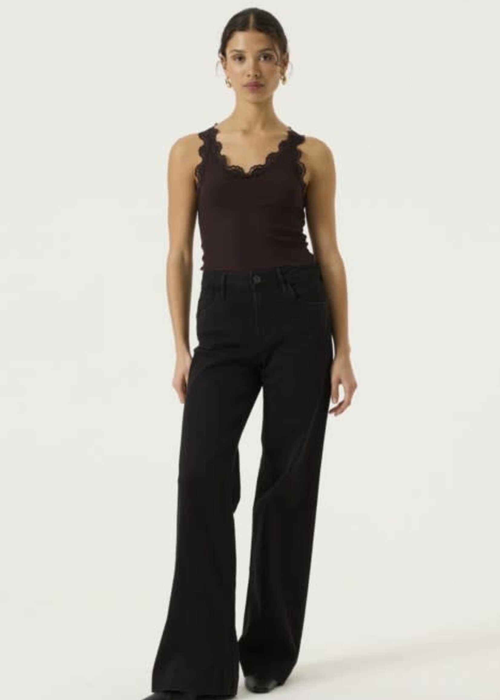 GARCIA GARCIA-CAMISOLE AVEC DENTELLE-Z0068
