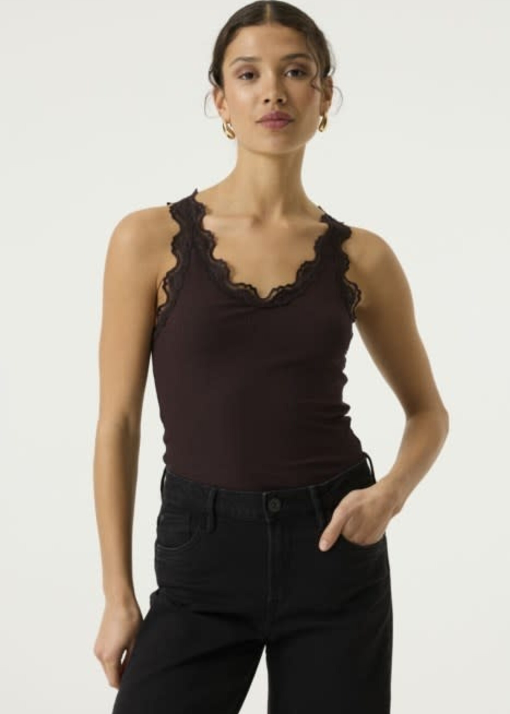 GARCIA GARCIA-CAMISOLE AVEC DENTELLE-Z0068