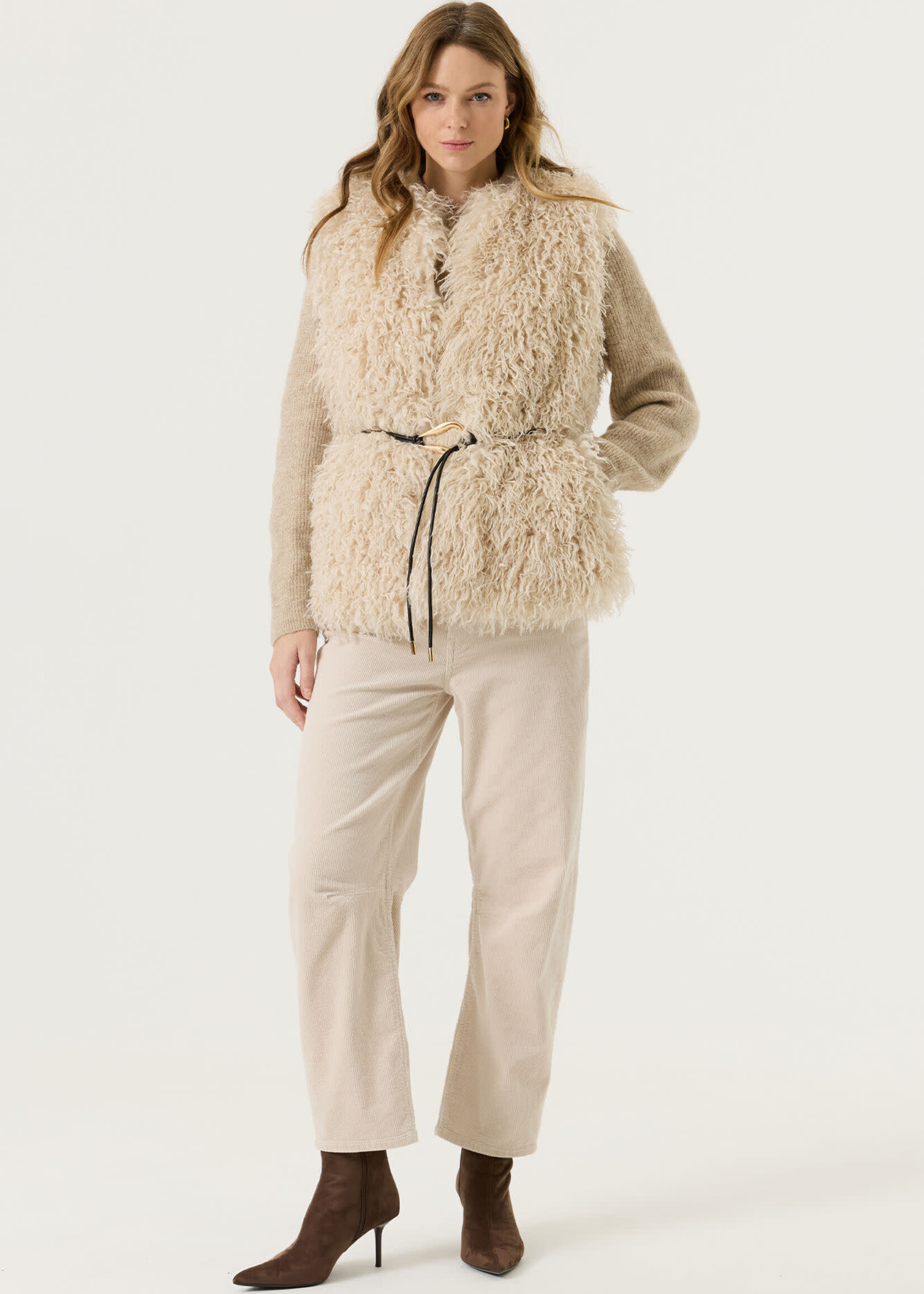 GARCIA GARCIA-VESTE EN FAUSSE FOURRURE-V260293