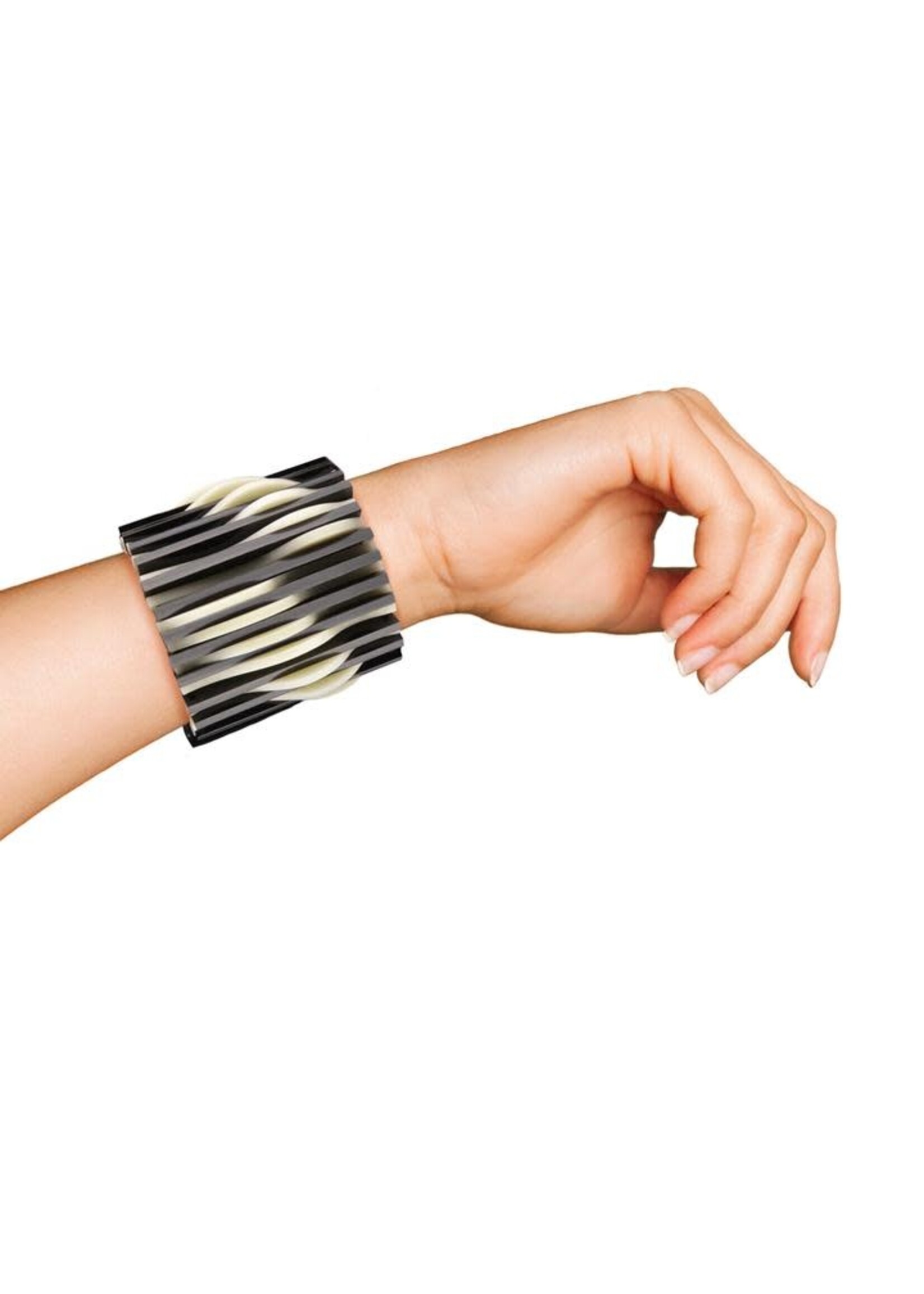 Kathleen Grebe Bold Std Moonrise Bracelet