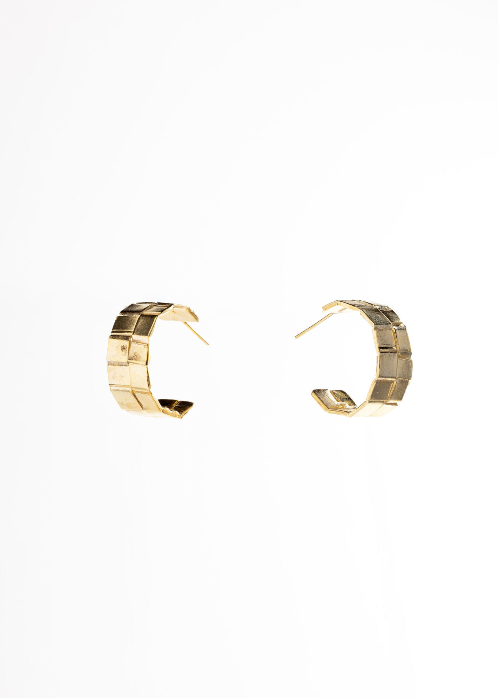 Sydnie Wainland Gold Double Woven Hoops