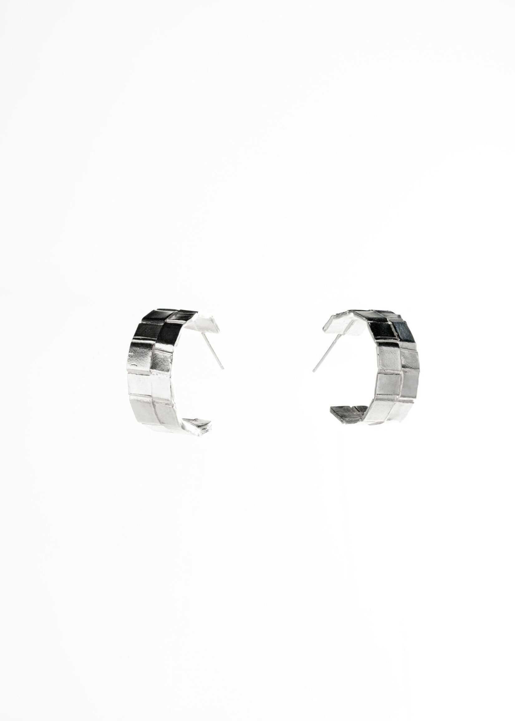 Sydnie Wainland Silver Double Woven Hoops