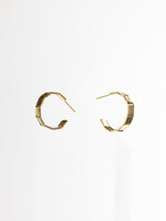 Sydnie Wainland Gold Single Woven Hoops