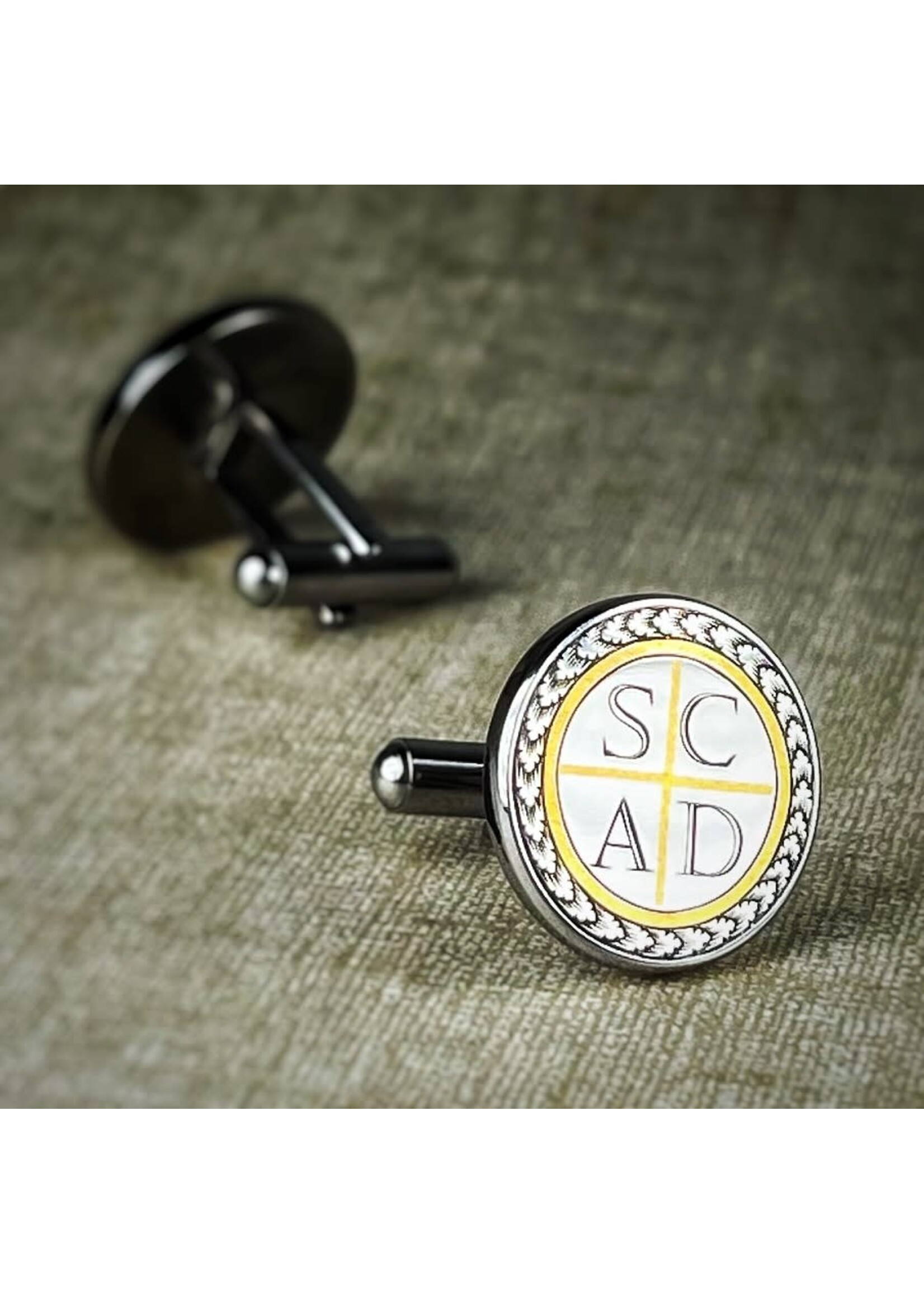Raymond Miles Hand Engraved 24k SCAD Cufflinks
