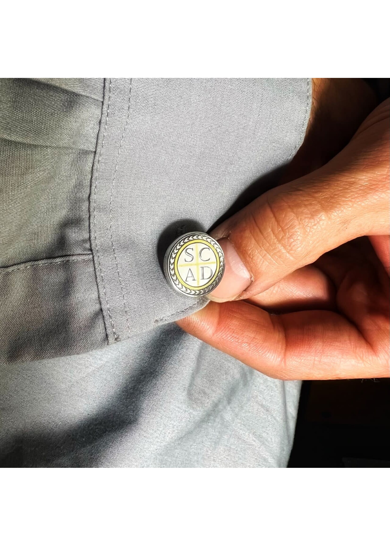 Raymond Miles Hand Engraved 24k SCAD Cufflinks