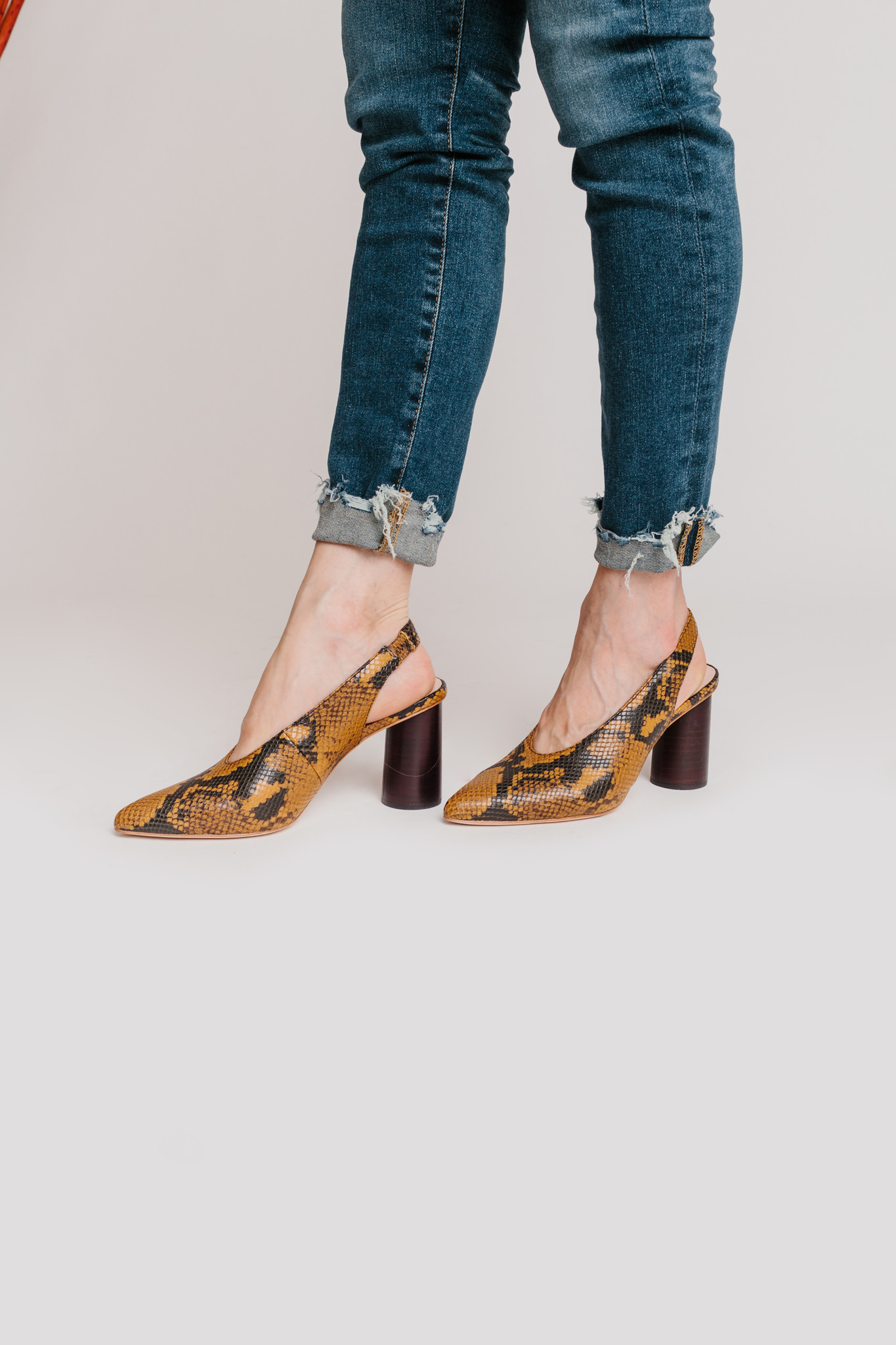loeffler randall estelle slingback pump