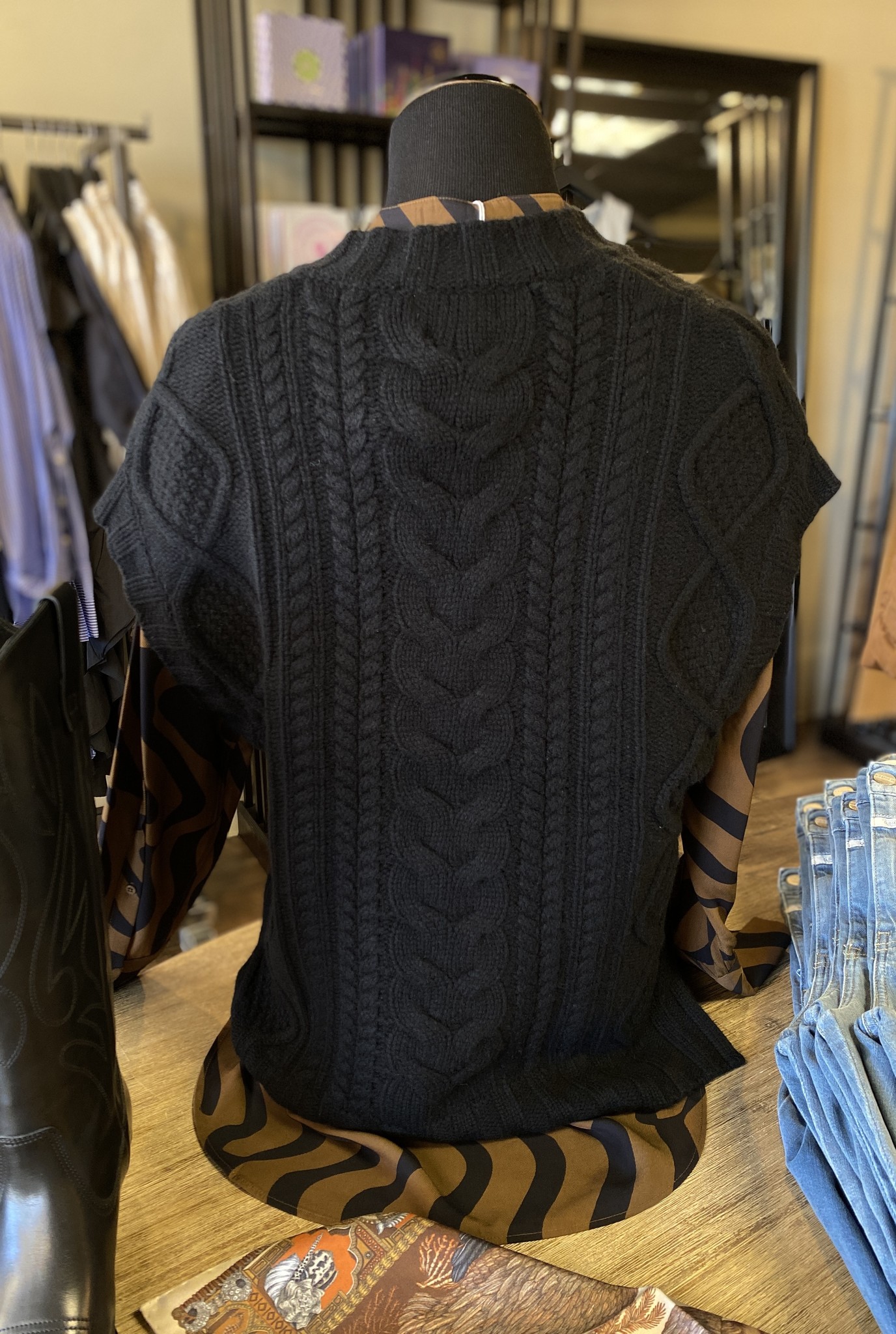 UANEO Women Sweater Vest Casual Knitwear Sleeveless Round Neck