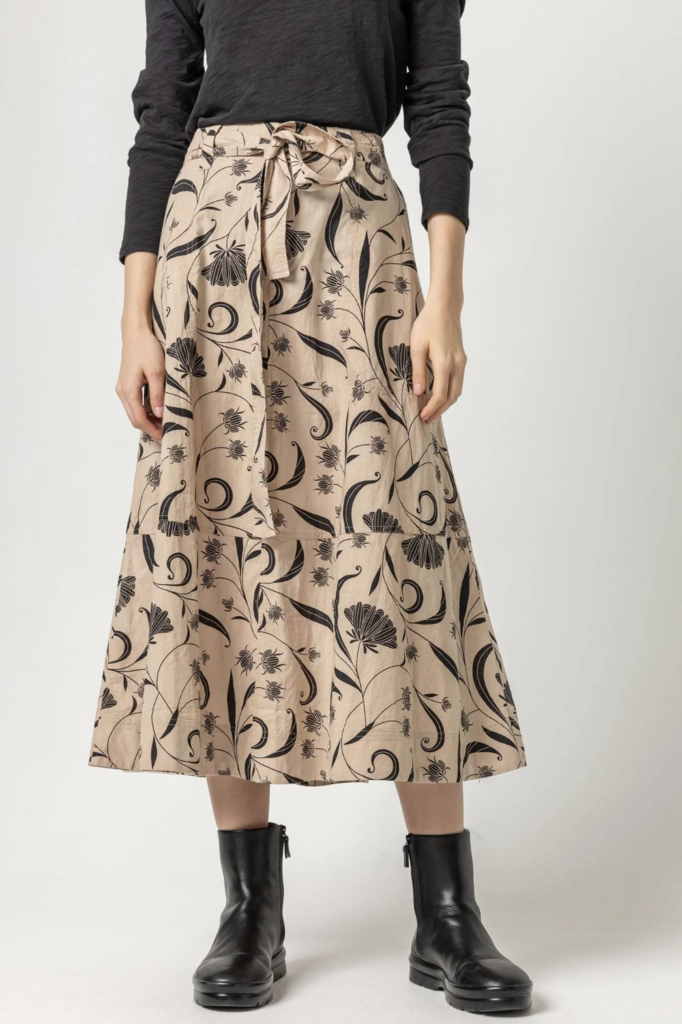 LILLA P BELTED SKIRT