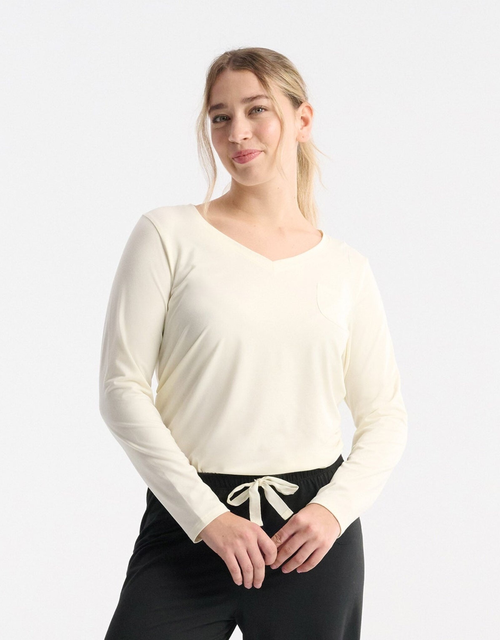 Capelton Road Capelton Road V-Neck Tee in a Bag