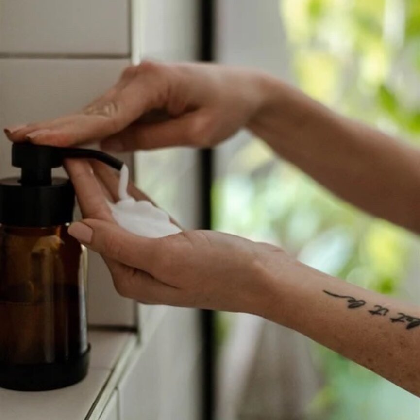 Foaming Soap Dispenser [ME MOTHER] Amber