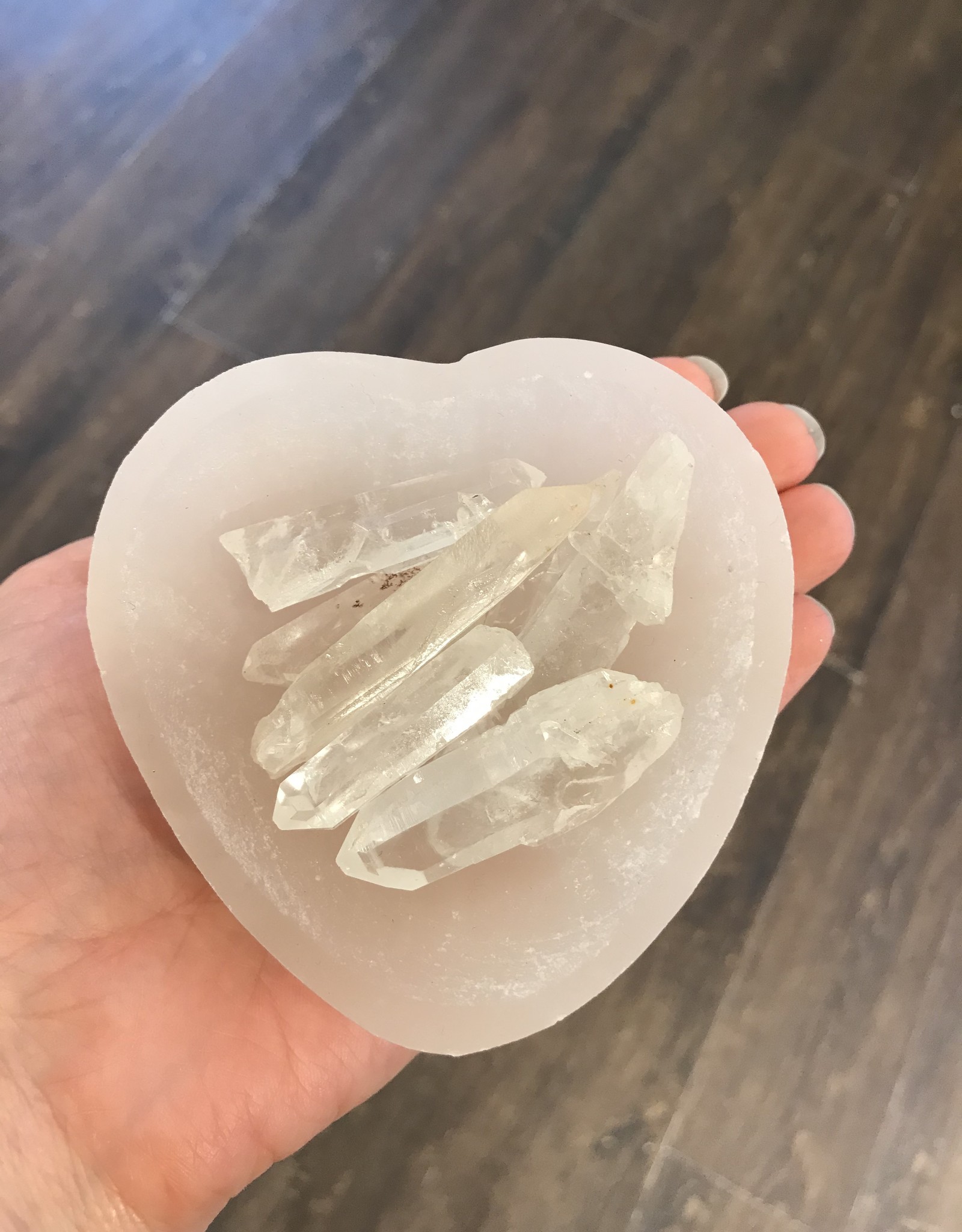 Pelham Grayson Selenite Charging Bowl - Heart