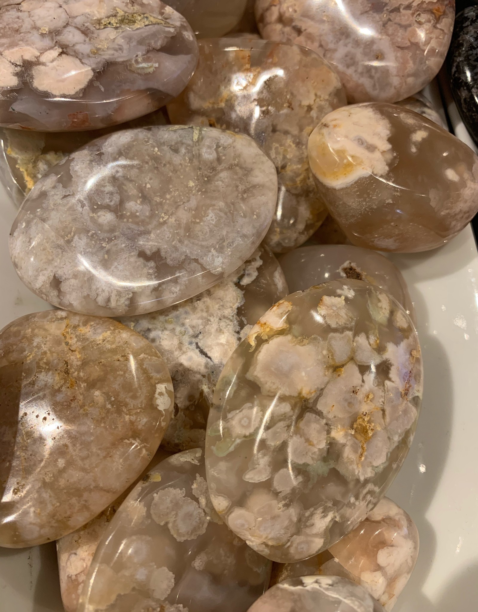 Flower Agate Palmstone | 40-55mm | Madagascar