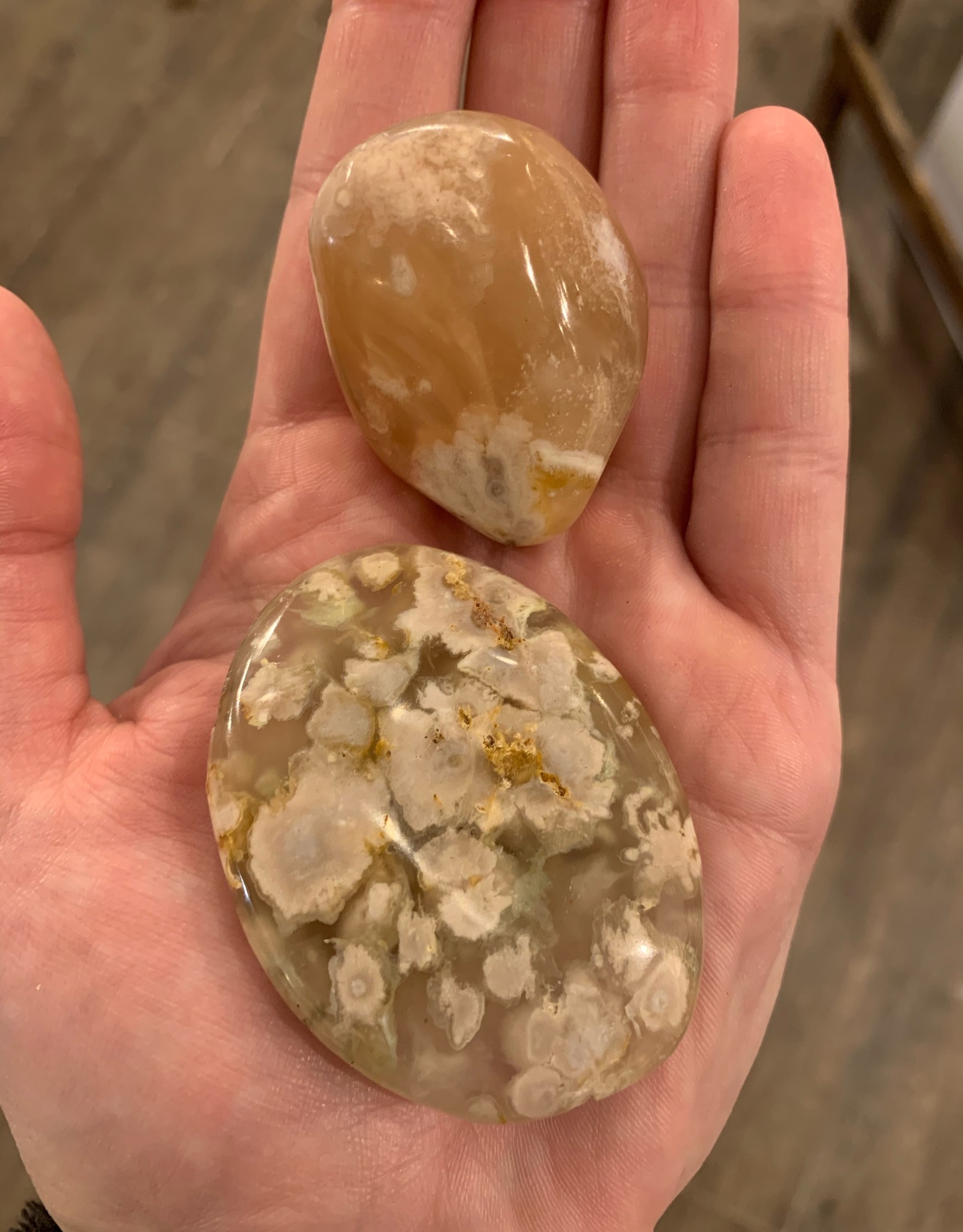 Flower Agate Palmstone | 40-55mm | Madagascar