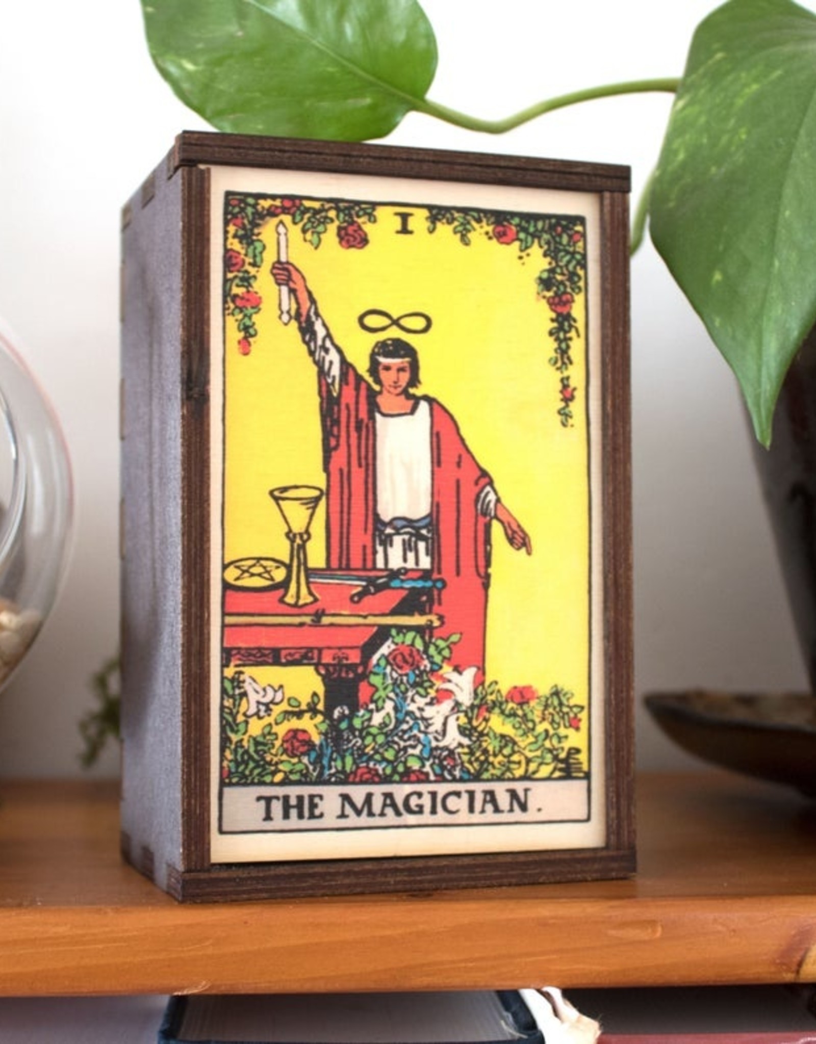 Tarot - 1 - The Magician Full Color Stash Box Tarot - 1 - The Magician Full Color Stash Box