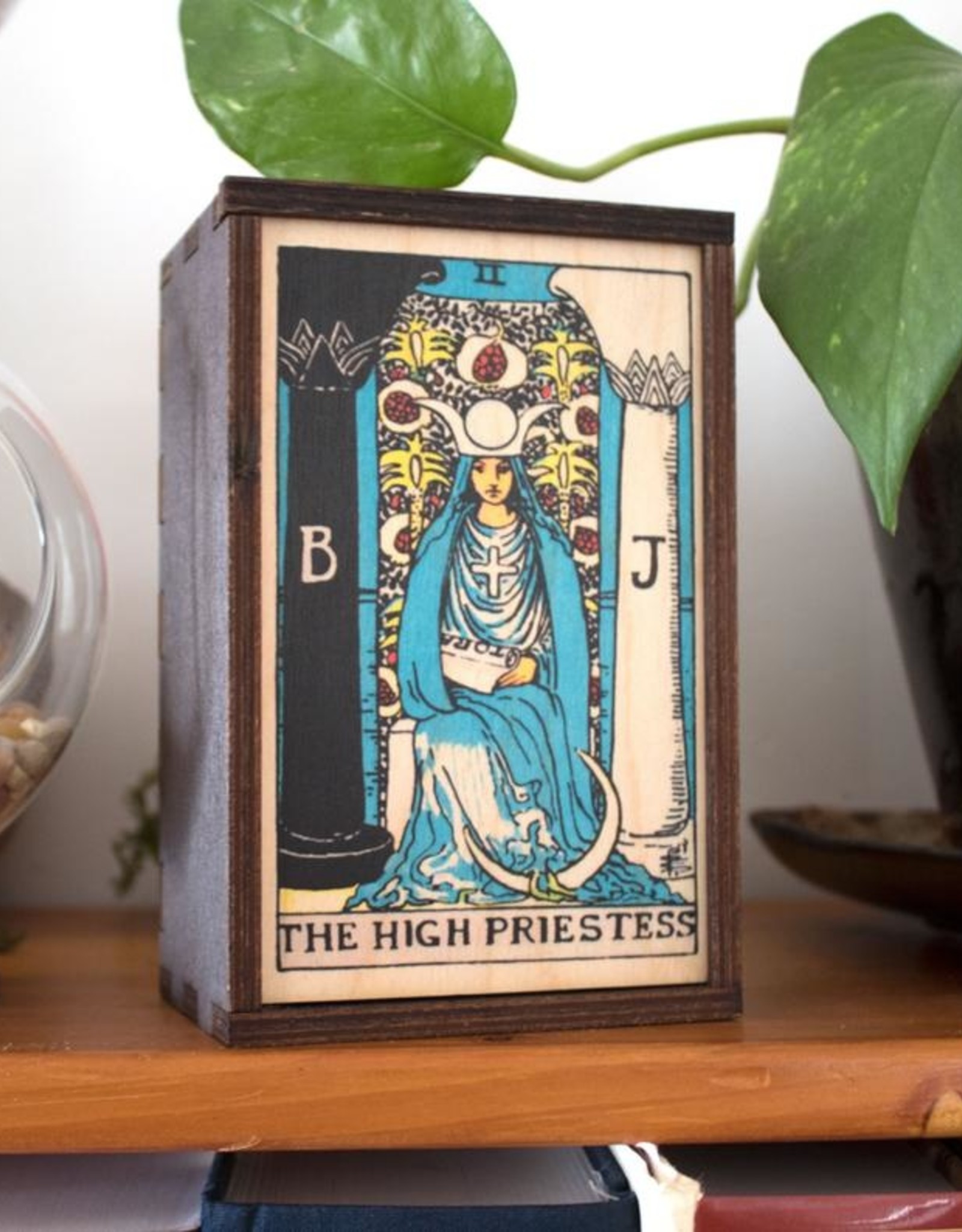 *Tarot - 2 - The High Priestess Full Color Box: 4"x6"
