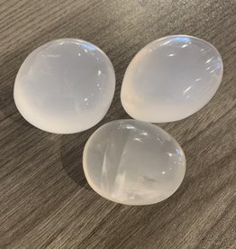 Clear Quartz | Palmstone | 40- 50mm