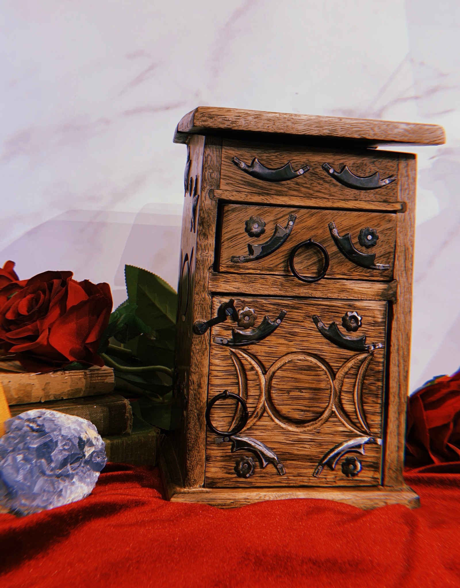 Herb Chest - Triple Moon