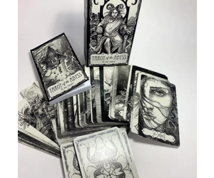 Tarot of the Abyss - Becca