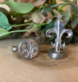 Global Solutions *Classic Seal - Fleur de lis