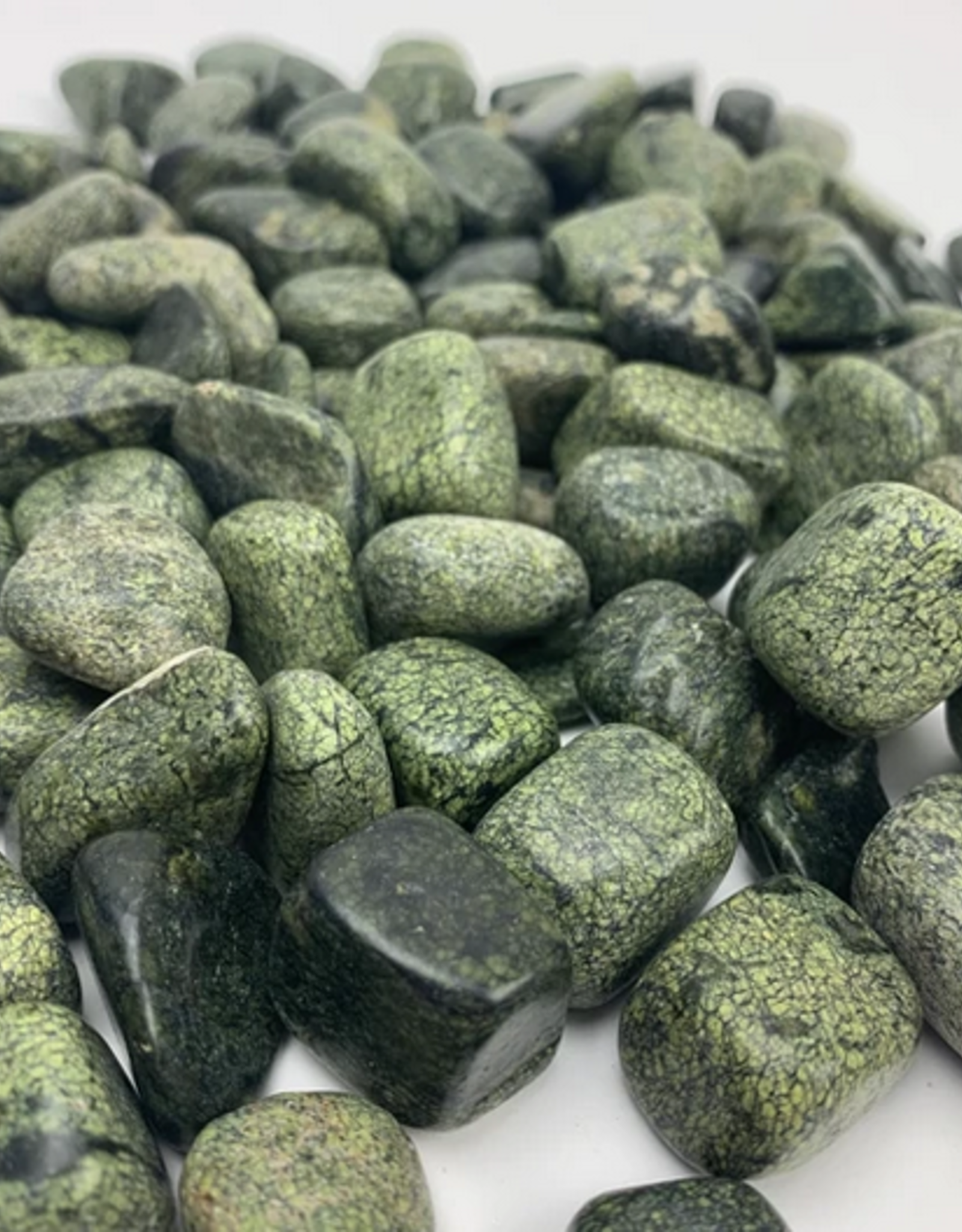 Green Lace Agate | Tumbled |10-20mm