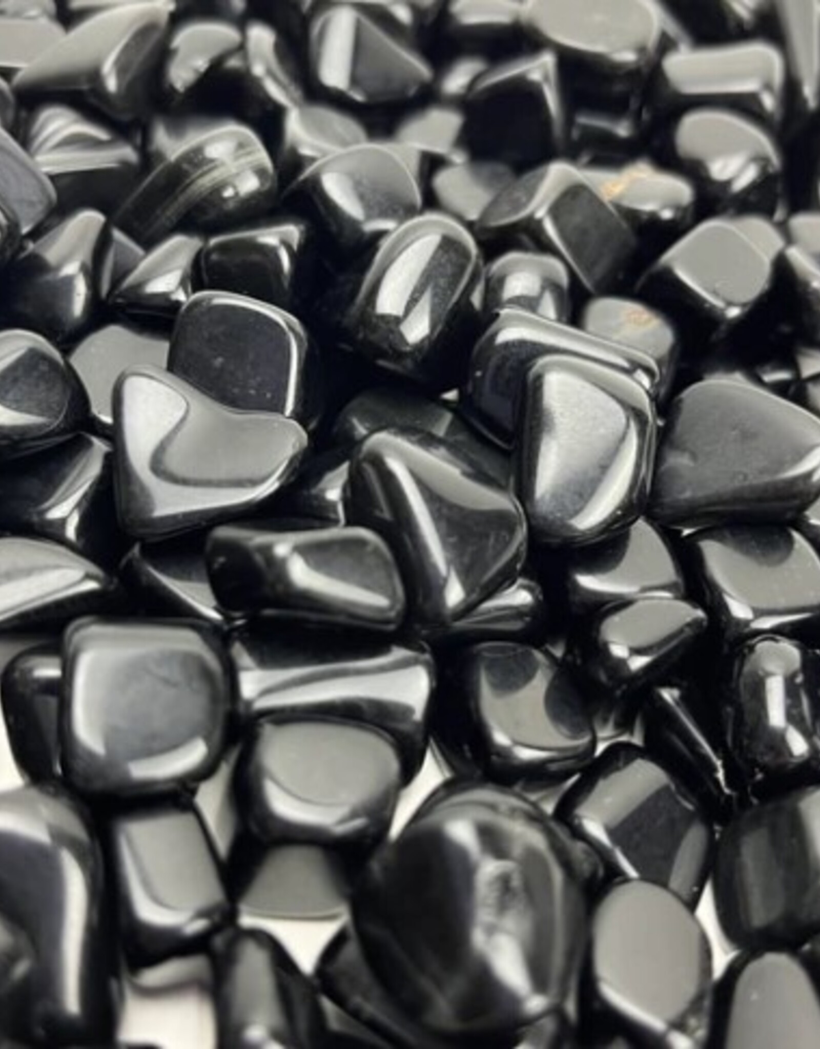 Black Obsidian | Tumbled | 10-30mm | Mexico