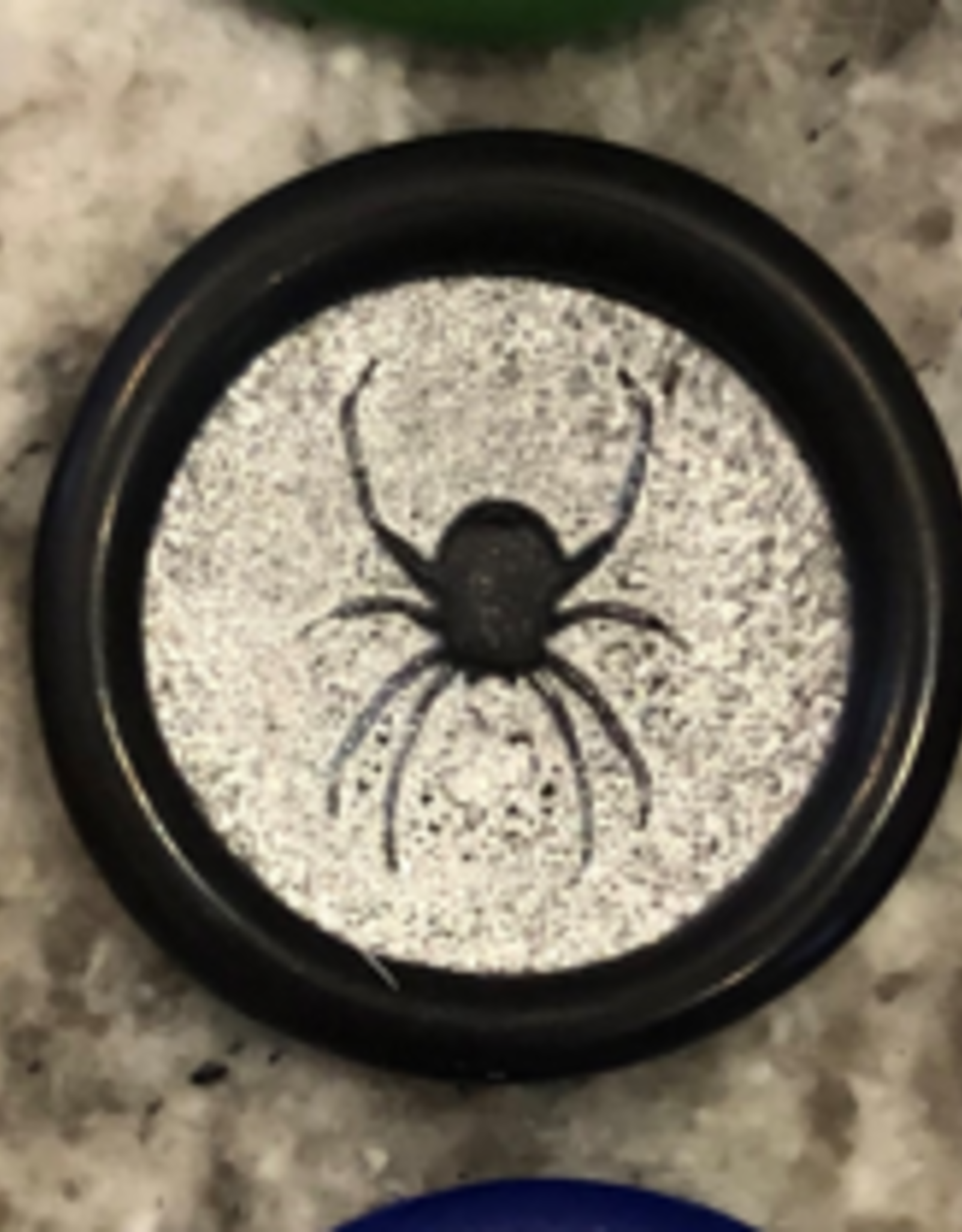 Global Solutions Classic Seal - Spider