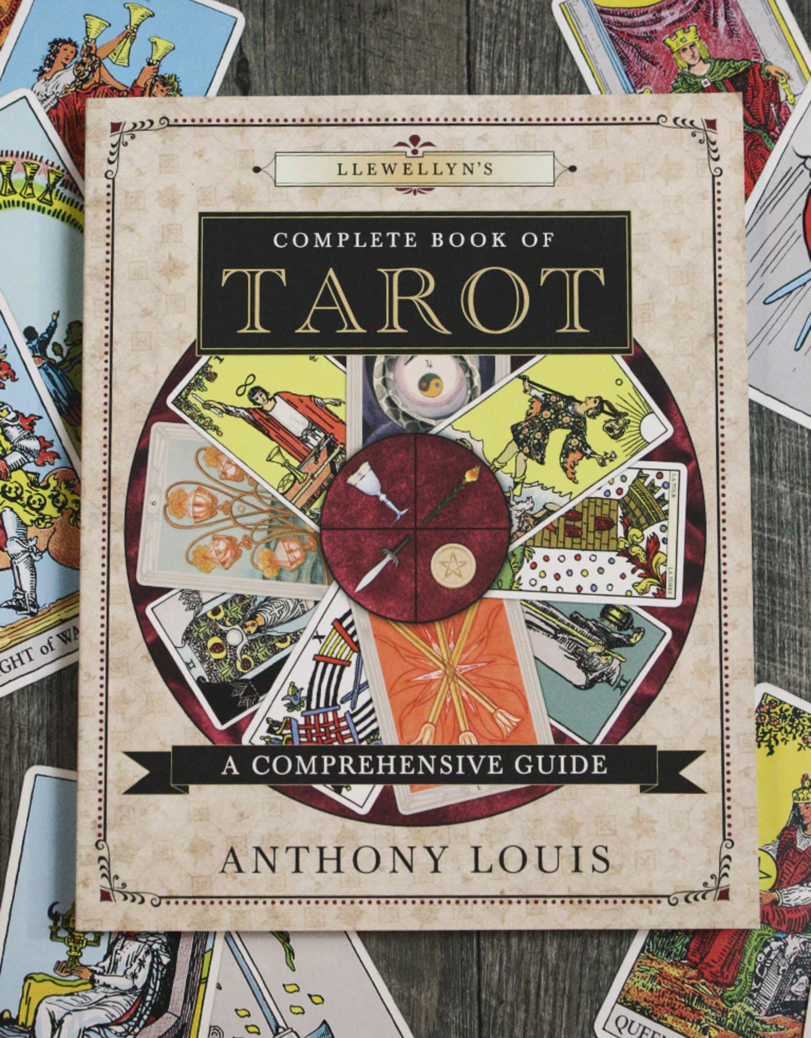 Llewelyn Complete Book Of Tarot