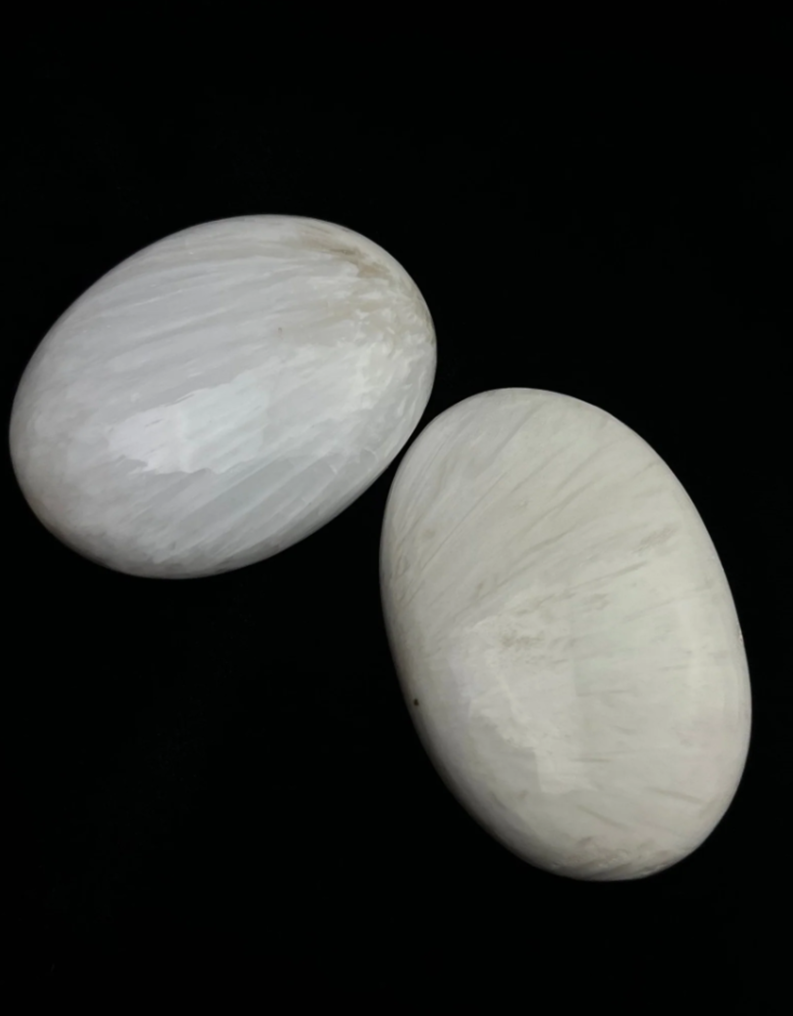 Pelham Grayson Scolecite Palmstone | 60-65MM | India