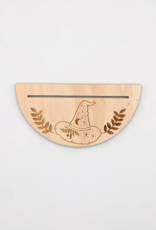 *Witch's Hat Tarot Card Stand