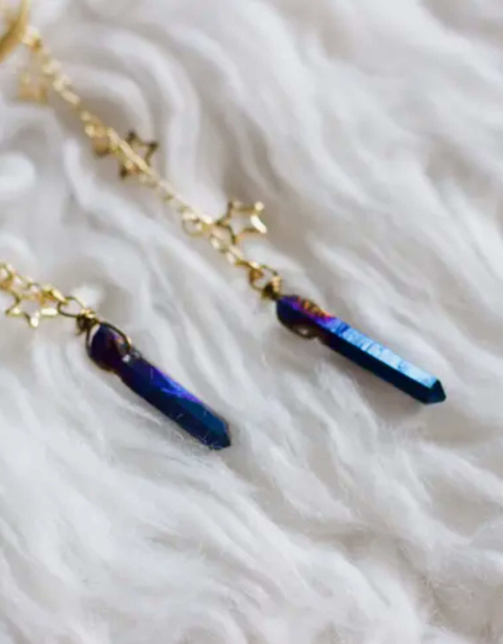 *Light the Sea Earrings Blue