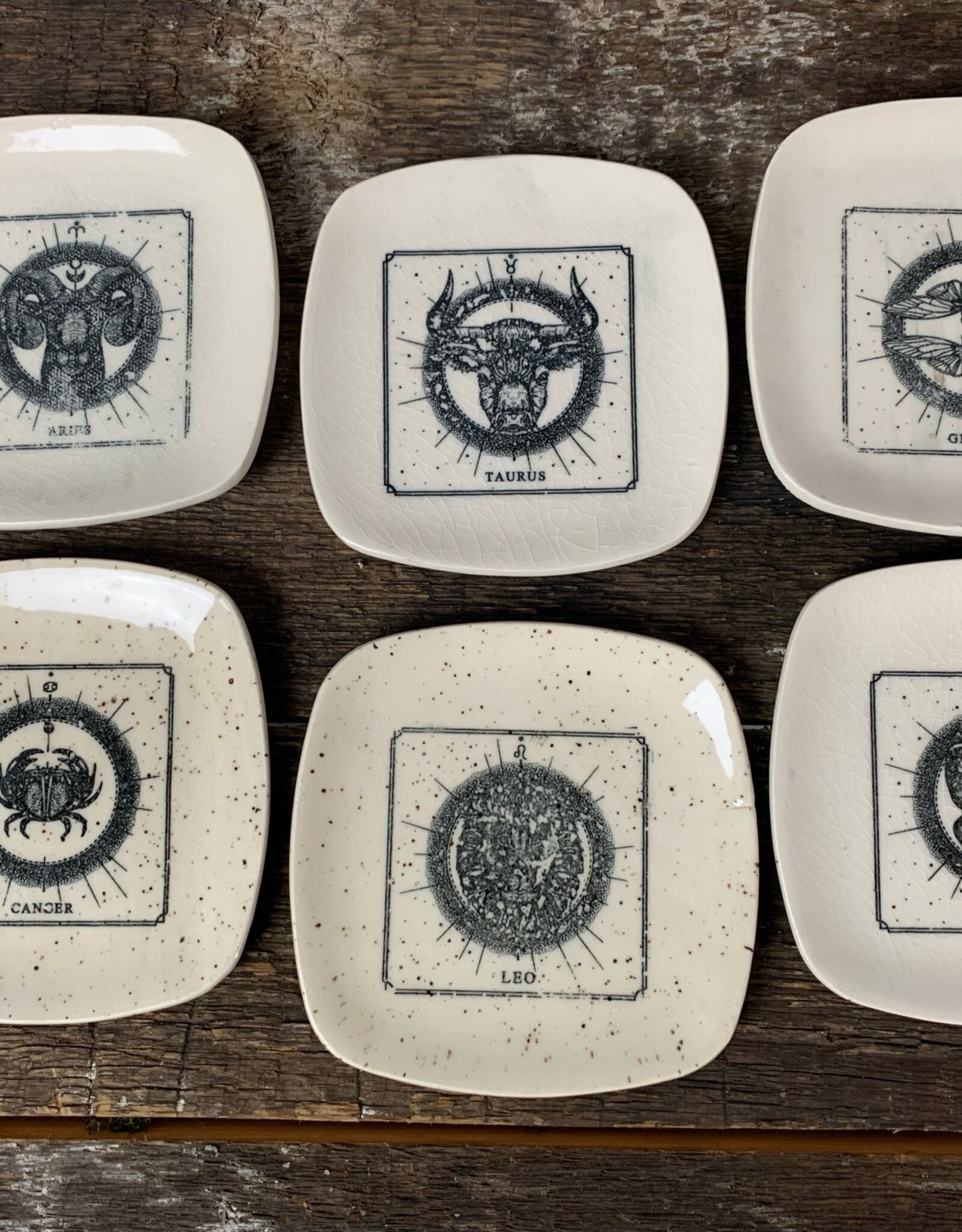 *Rounded Square Dish | Zodiac | 5" |