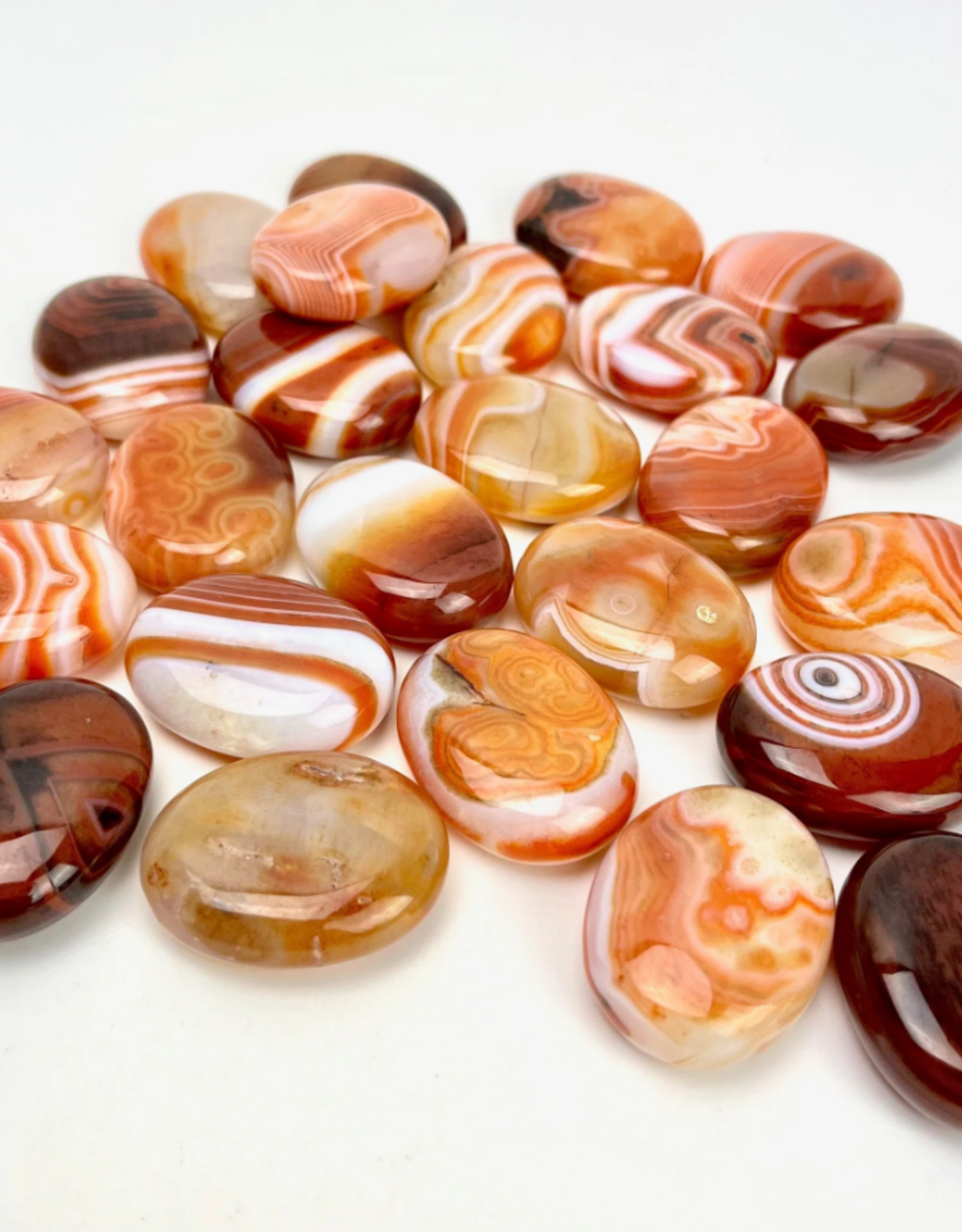 Banded Carnelian Palmstone | 35-45mm