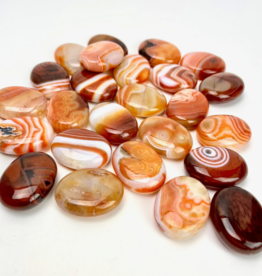 Banded Carnelian Palmstone | 35-45mm