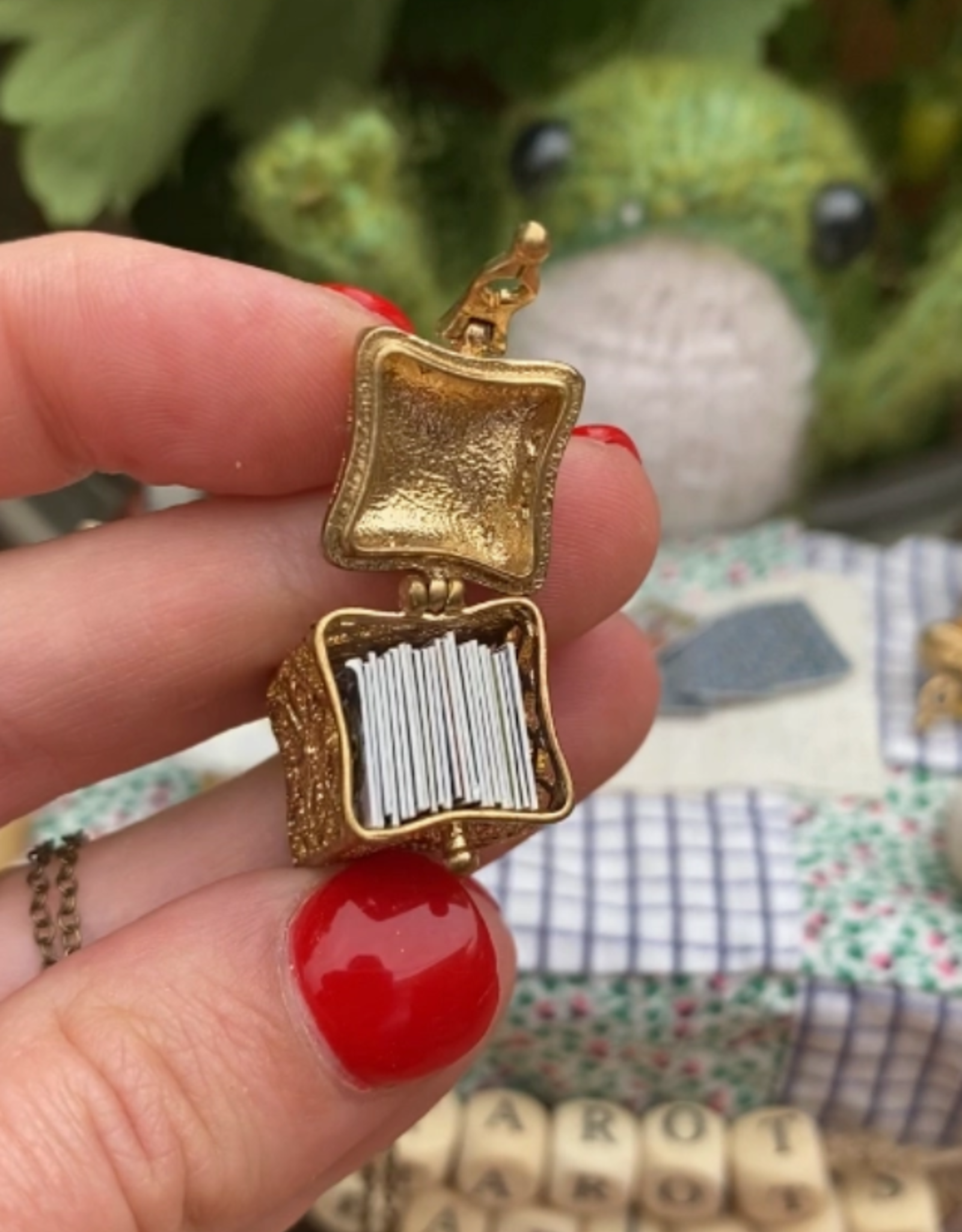 Tiny Tarot Necklace
