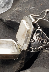 Gothic Black Onyx and Sterling Silver Poison Box Locket Ring |