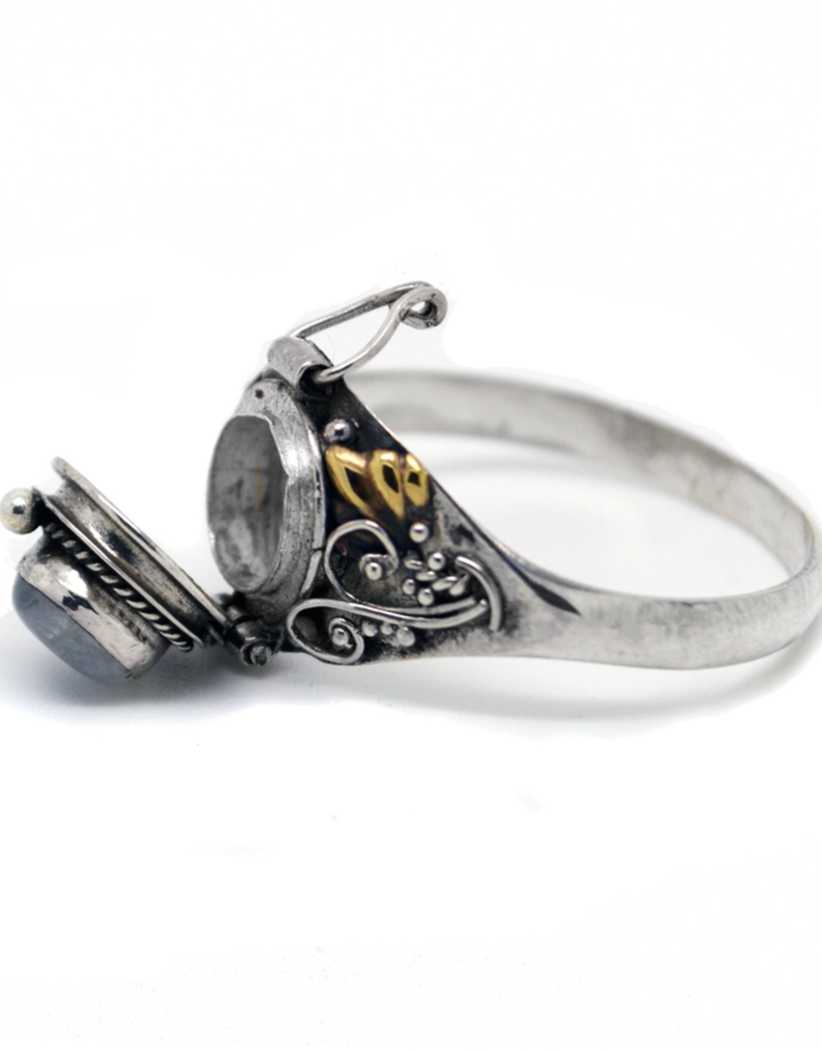 Sterling Silver Round Rainbow Moonstone Poison Locket Ring |