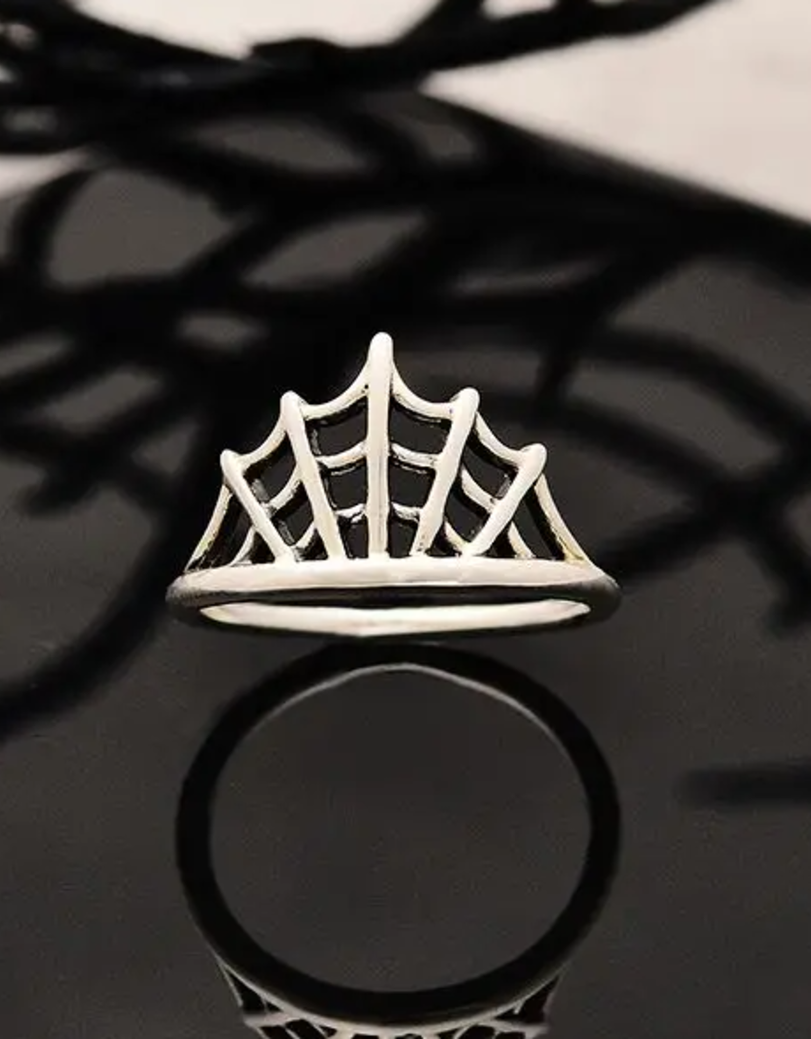 Spider Web Ring |
